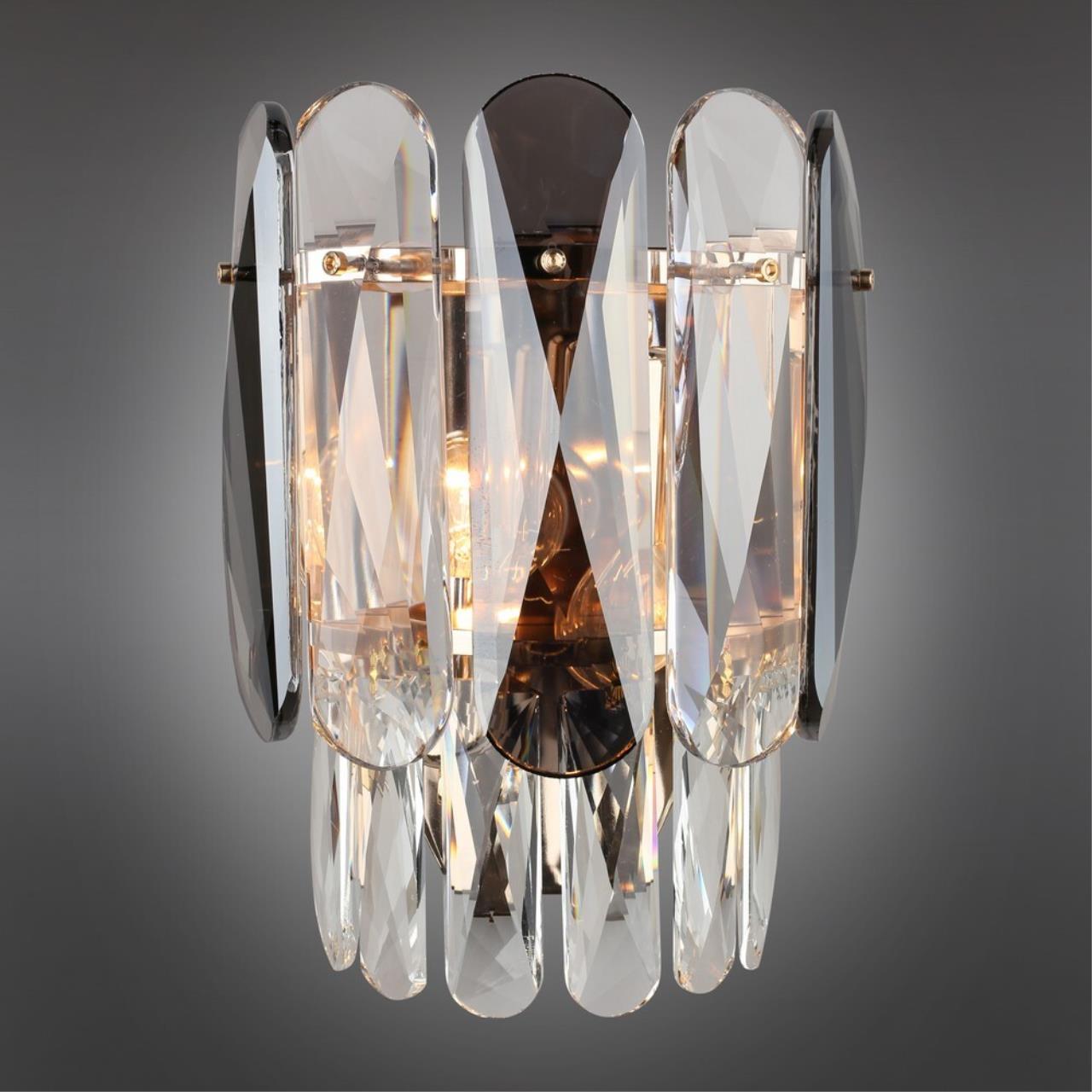 OML-89701-02 Настенное бра Omnilux Lario OML-89701-02