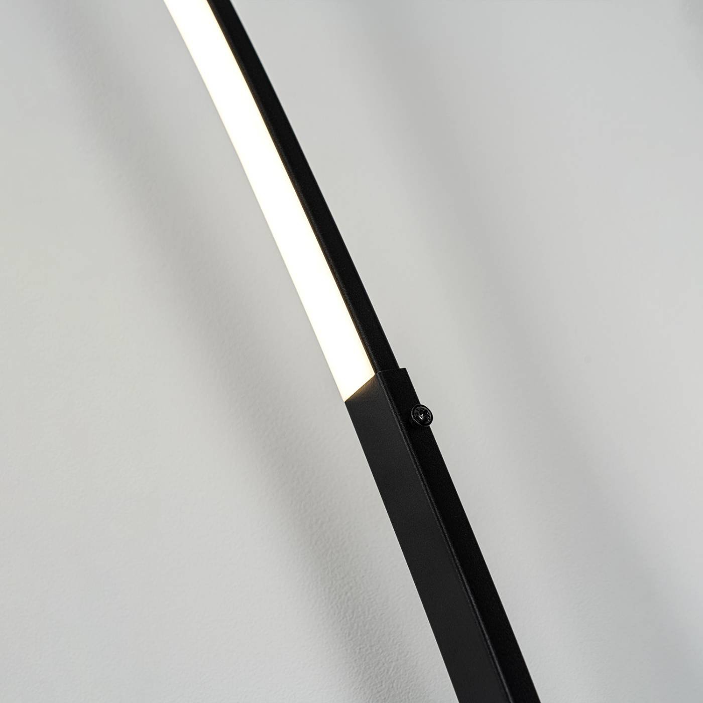 MD.6801.01FL Торшер напольный MD Modelux MD.6801.01FL
