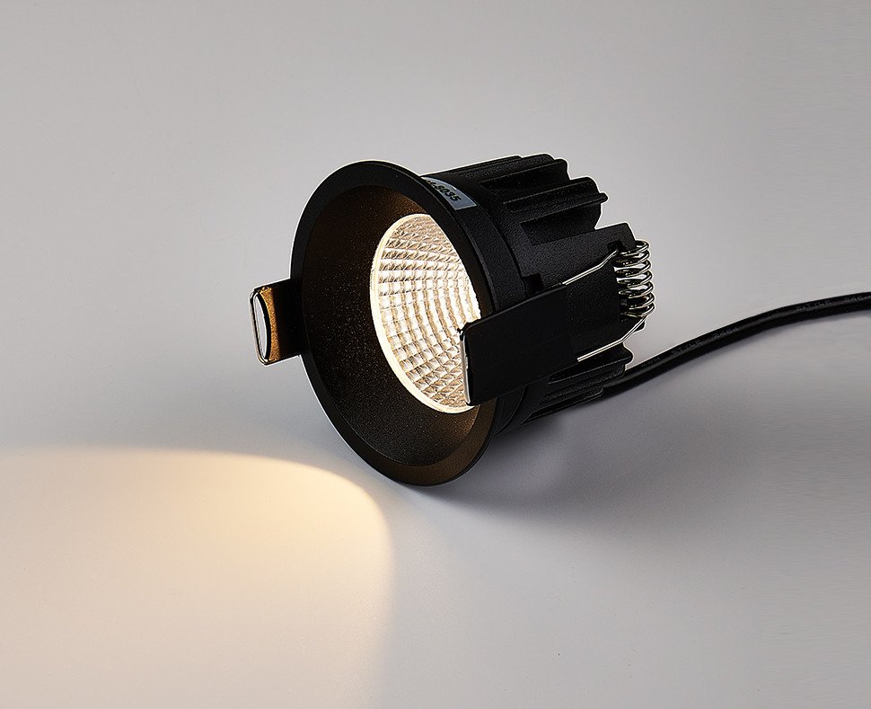 Встраиваемый светильник Italline IT08 IT08-8035 black 3000K