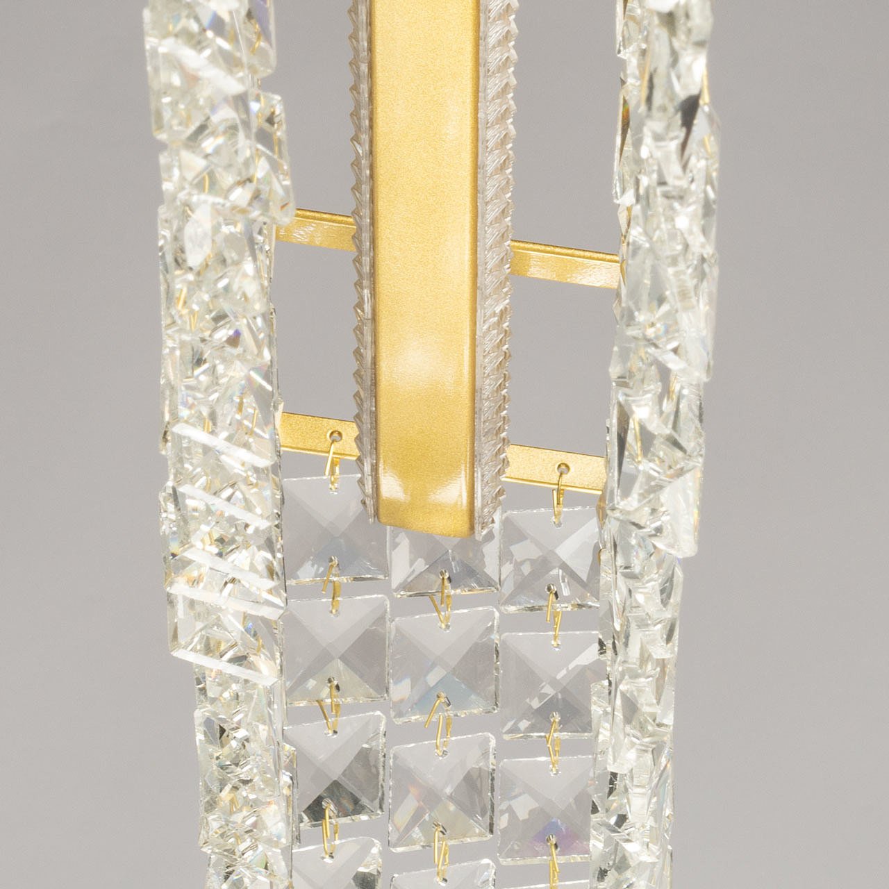 Подвесная люстра De Markt Бриз 230011301