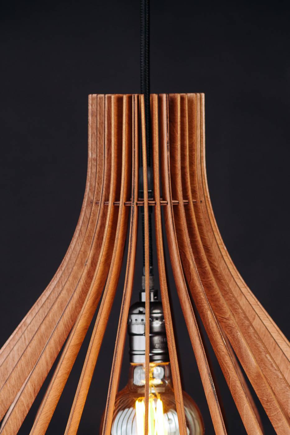 Светильник подвесной Woodshire Корса 1640mx