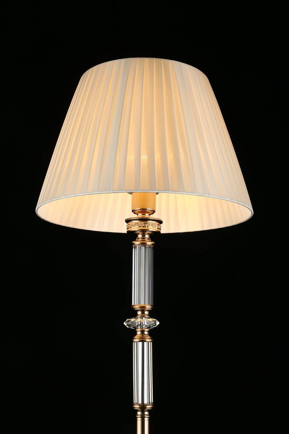 APL.716.15.01 Торшер Aployt Patricia APL.716.15.01