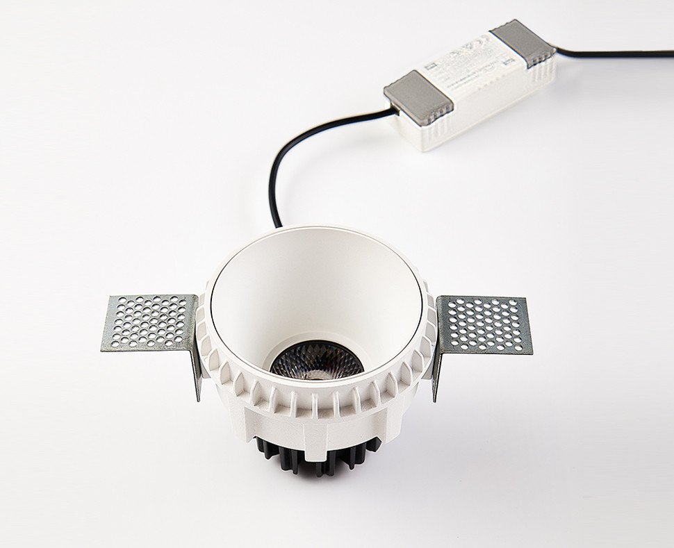 Встраиваемый светильник Italline IT08 IT08-8021 white 4000K