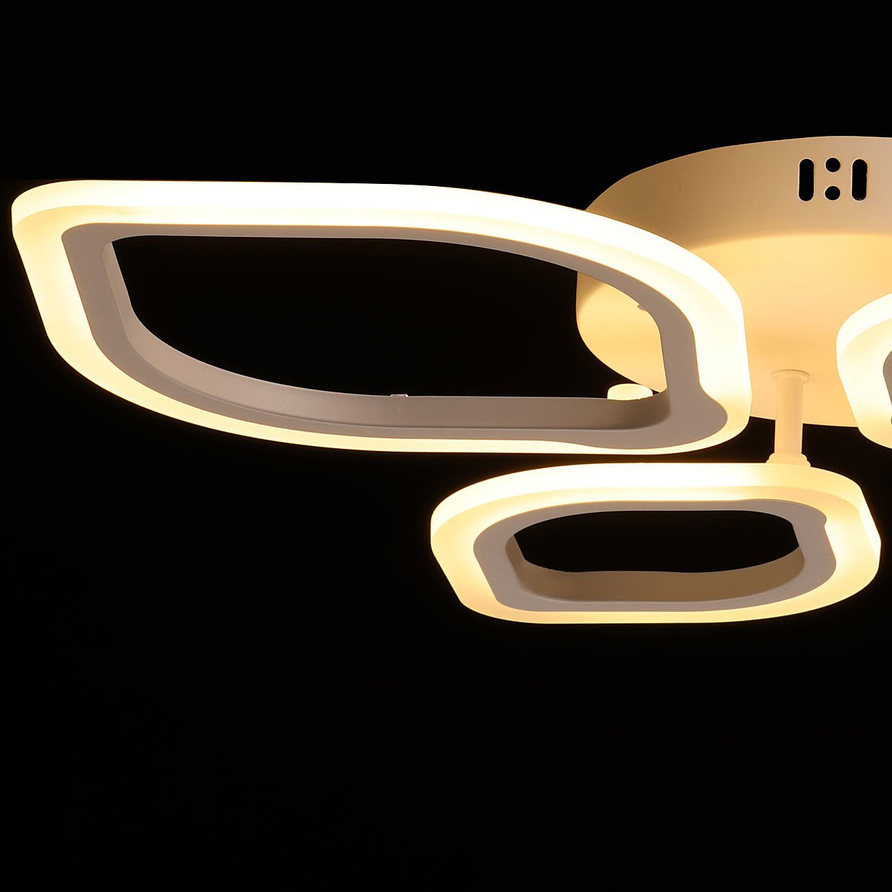 424018104 Потолочная люстра De Markt Мадлен 424018104