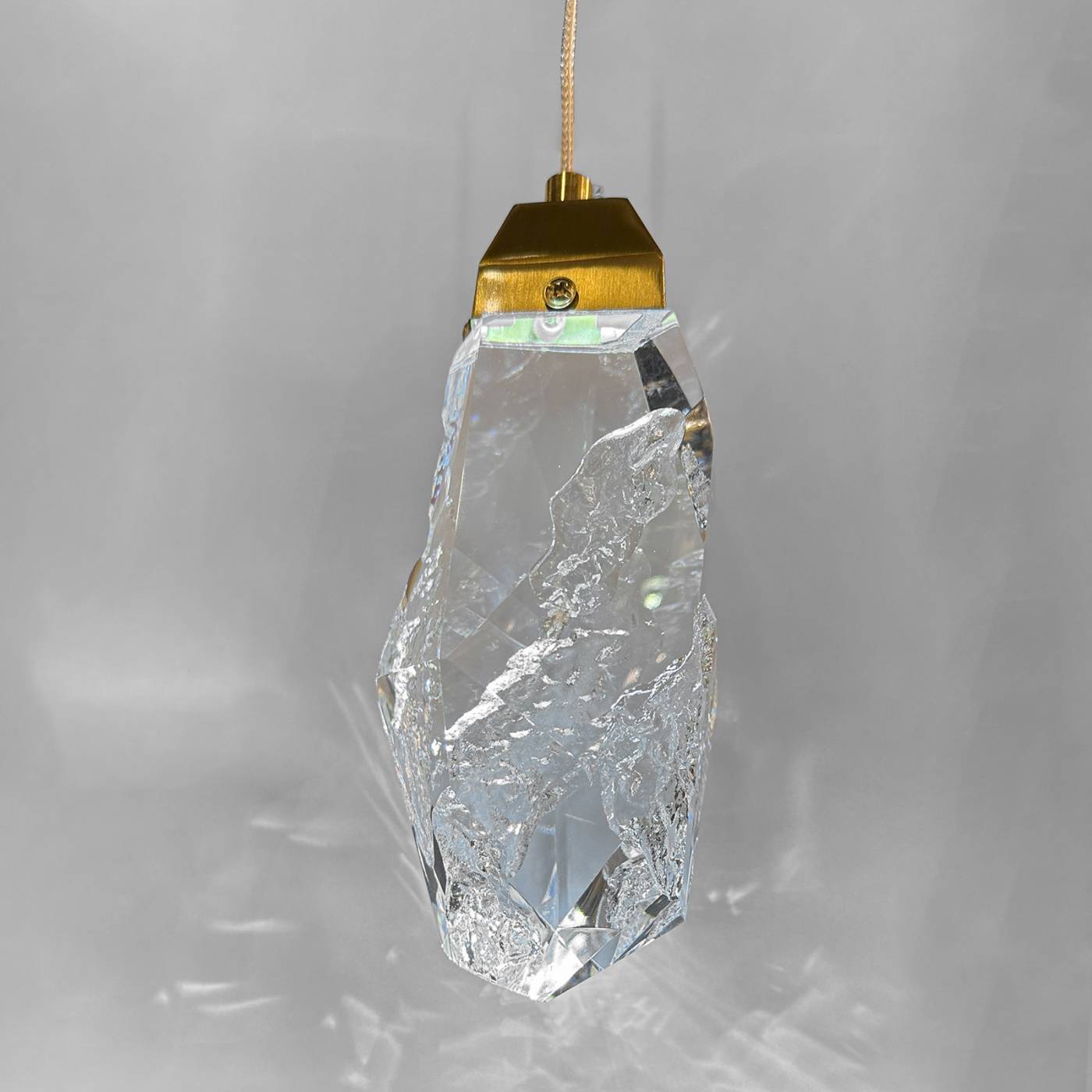 111-3P gold Светильник подвесной Delight Collection 111 111-3P gold