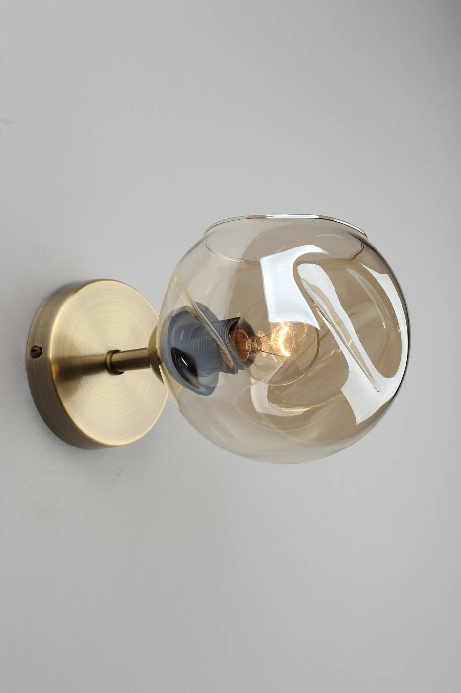 Настенное бра Omnilux Ostellato OML-93301-01