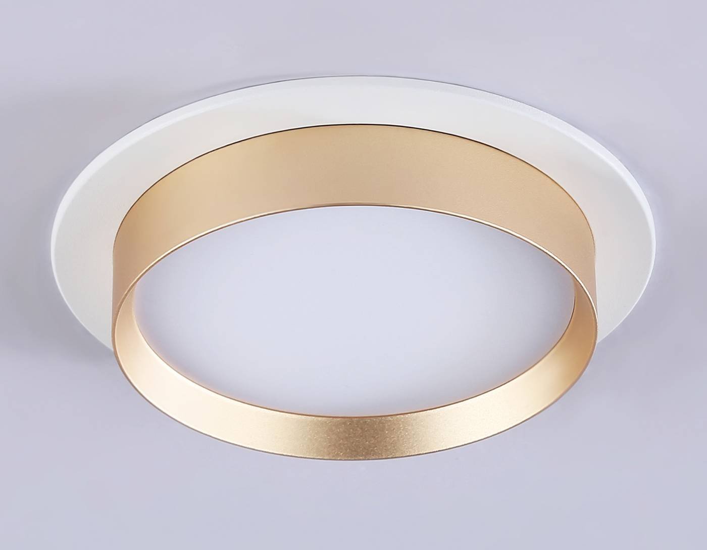 Встраиваемый светильник Ambrella GX53 Acrylic tech TN5226