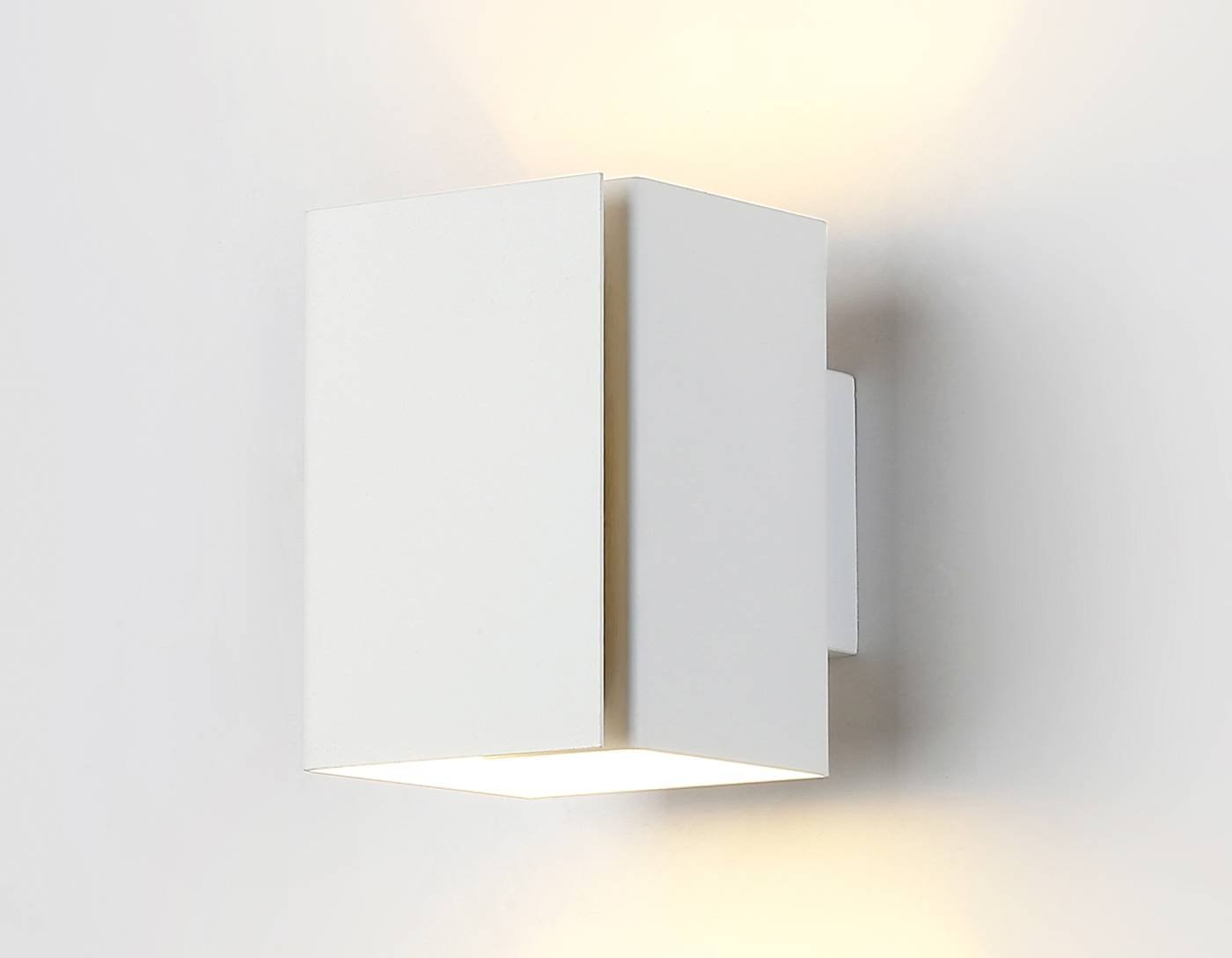 Настенный светильник Ambrella Techno TN5115