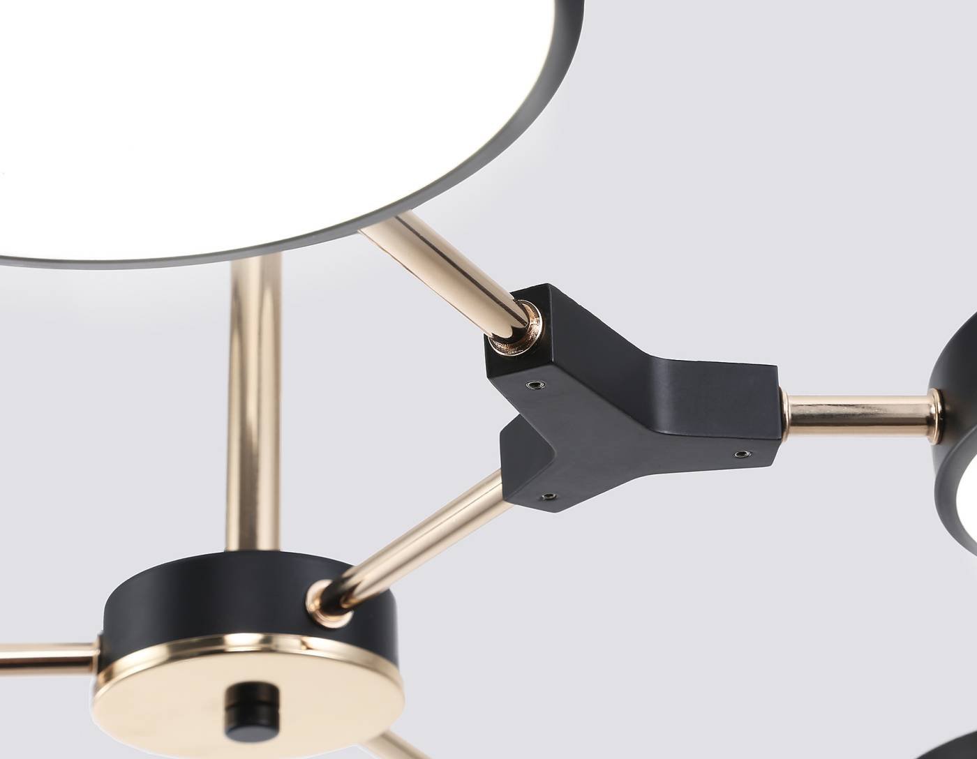 Потолочная люстра Ambrella LineTech FL516334
