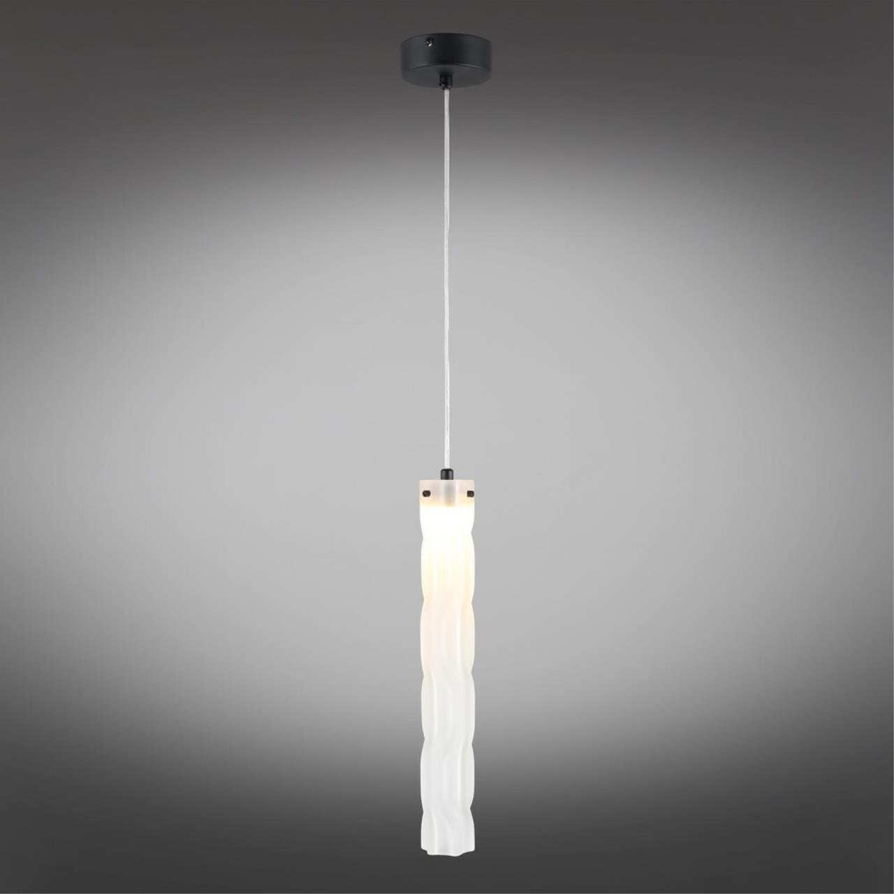 Светильник подвесной Aployt Dzhosi APL.326.06.01