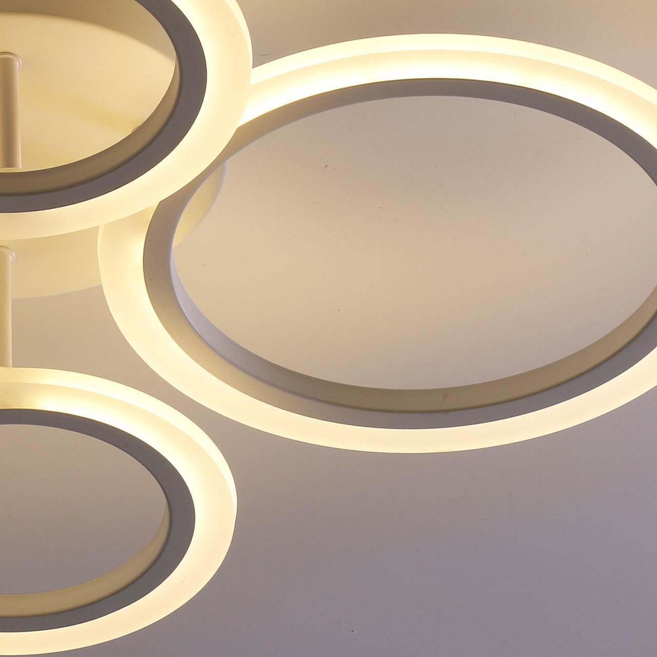 424013404 Потолочная люстра De Markt Мадлен 424013404