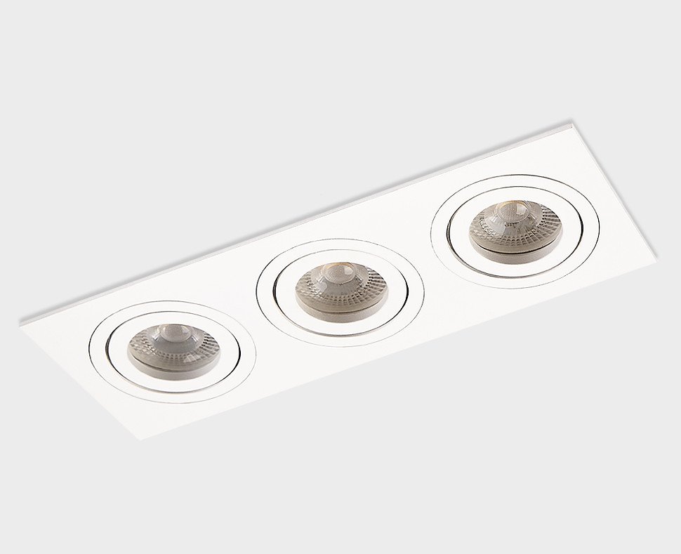 Встраиваемый светильник Italline SAG 03 SAG303-4 white/white