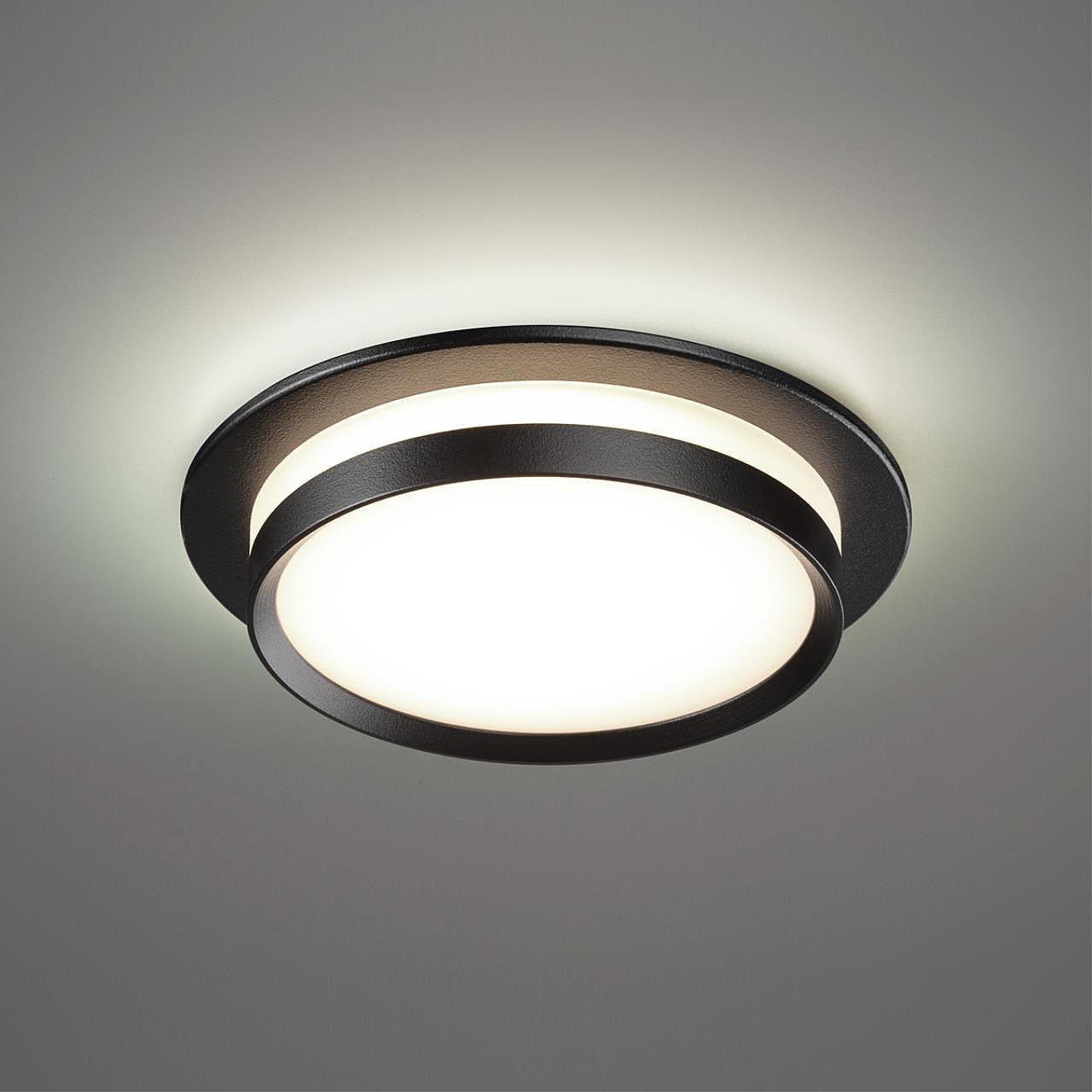 Встраиваемый светильник Novotech Lirio 371036