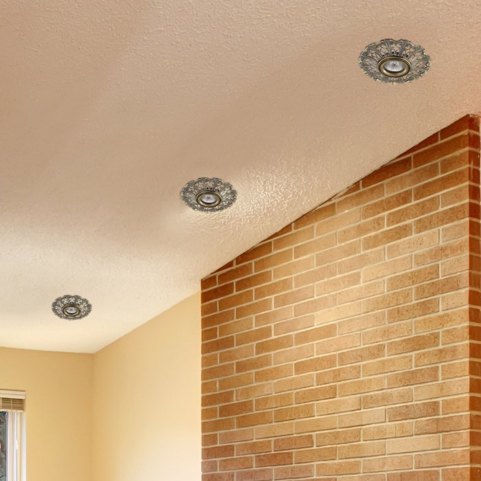 Встраиваемый светильник с узорами Vintage 370032 Novotech