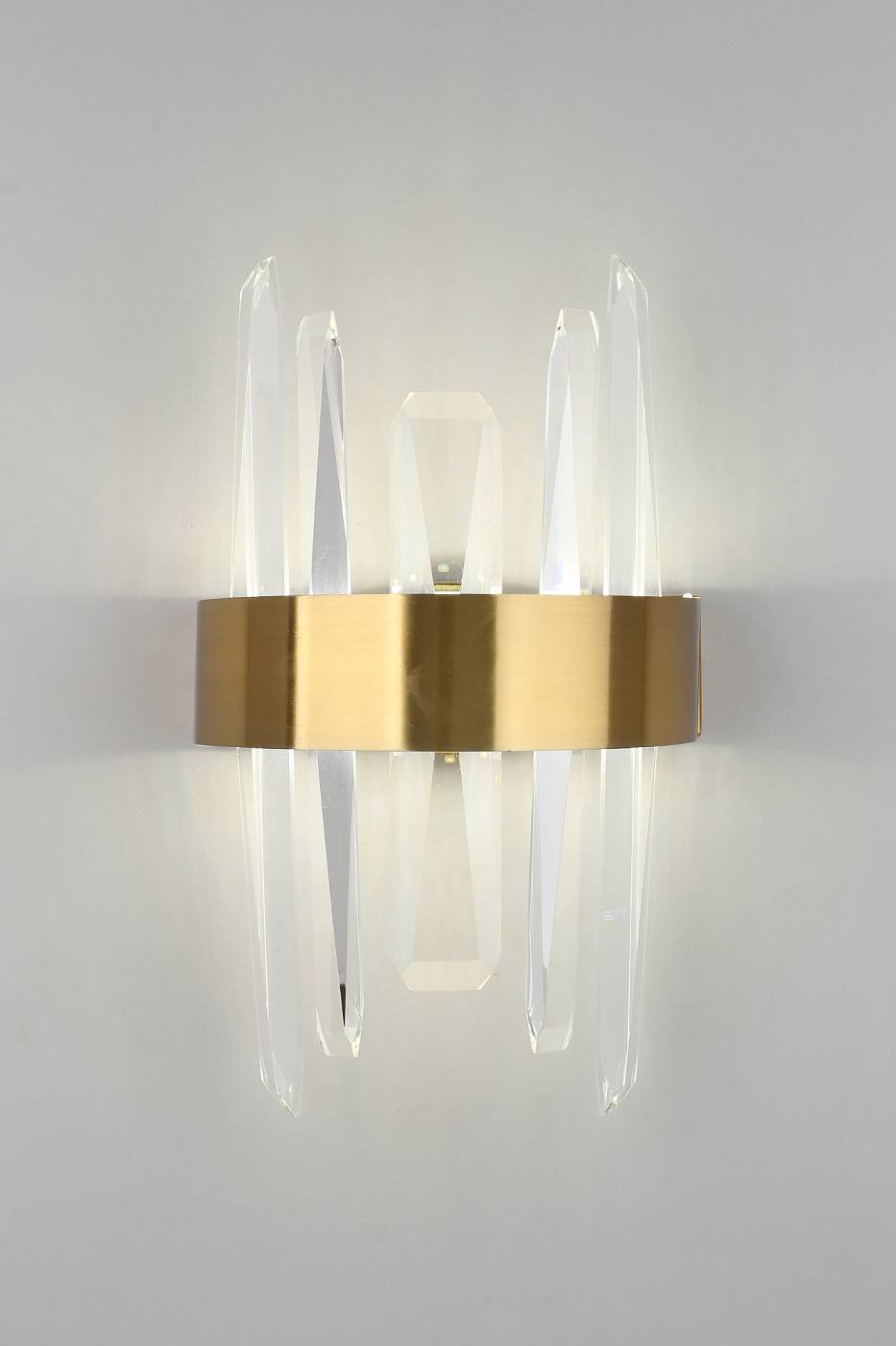 Настенное бра Aployt Leon APL.028.01.25