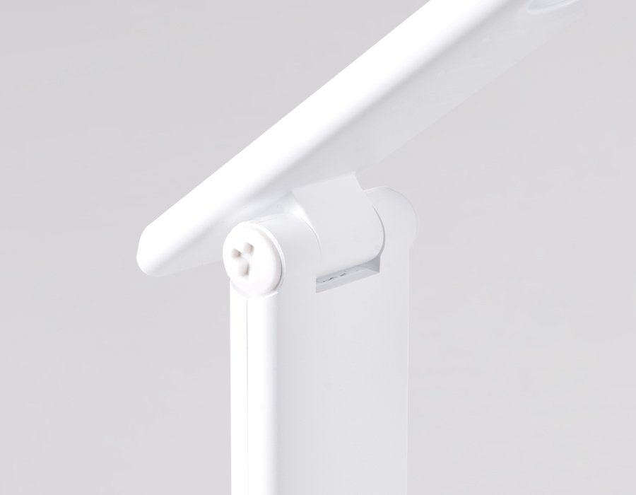 DE530 Офисная настольная лампа Ambrella Desk DE530