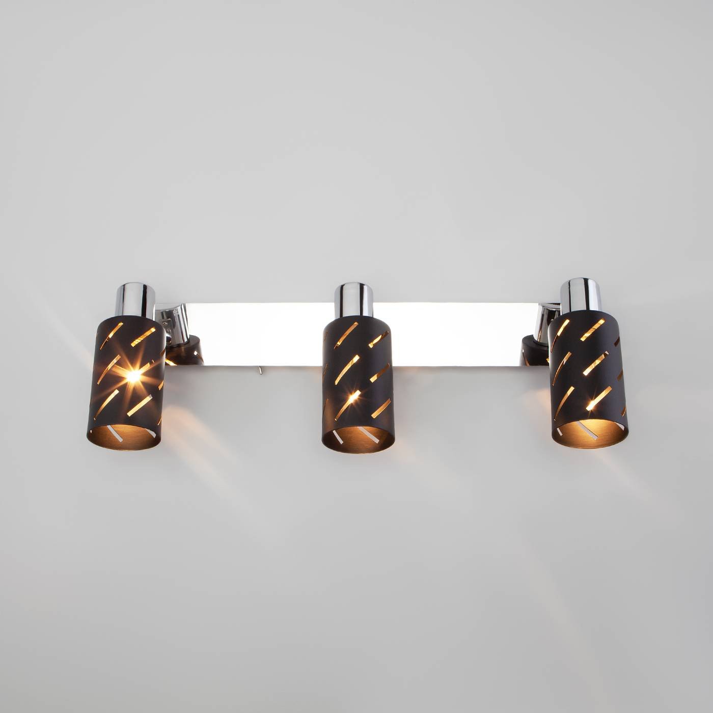 20090/3 черный/хром Светильник спот Eurosvet Fente 20090/3 черный/хром