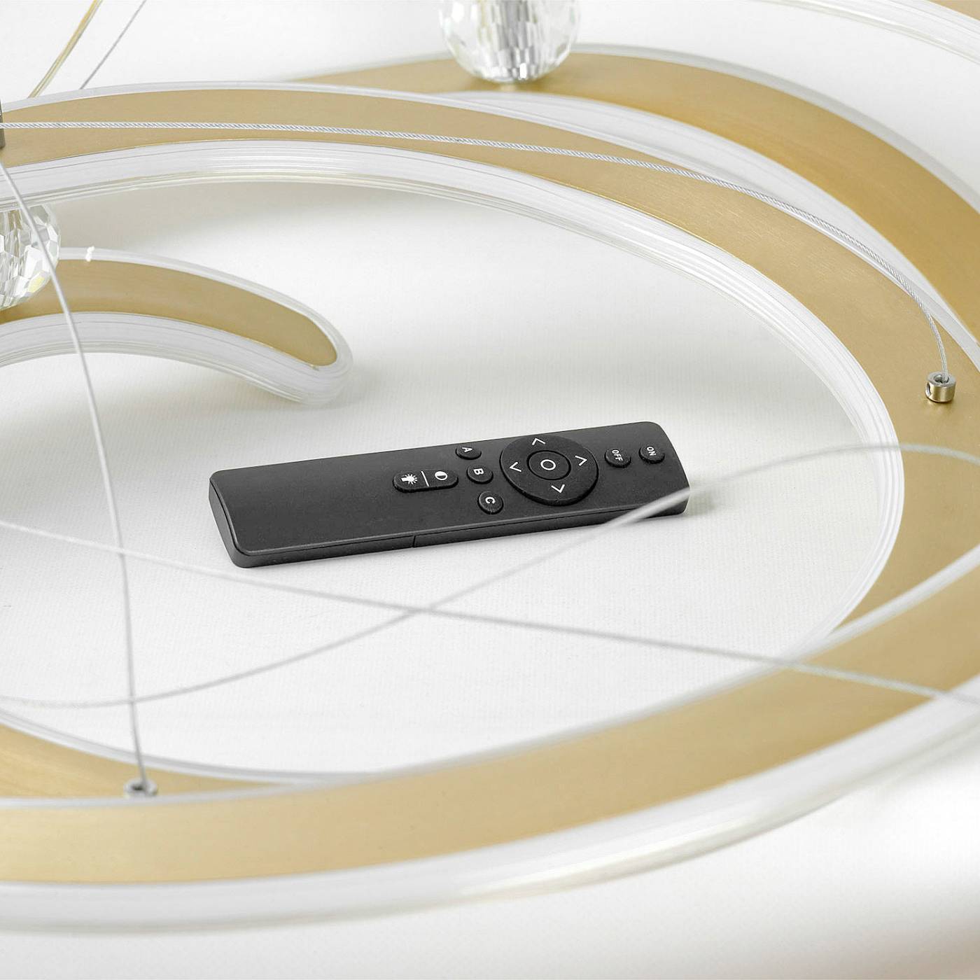 Подвесная люстра Lussole Hale LSP-7380