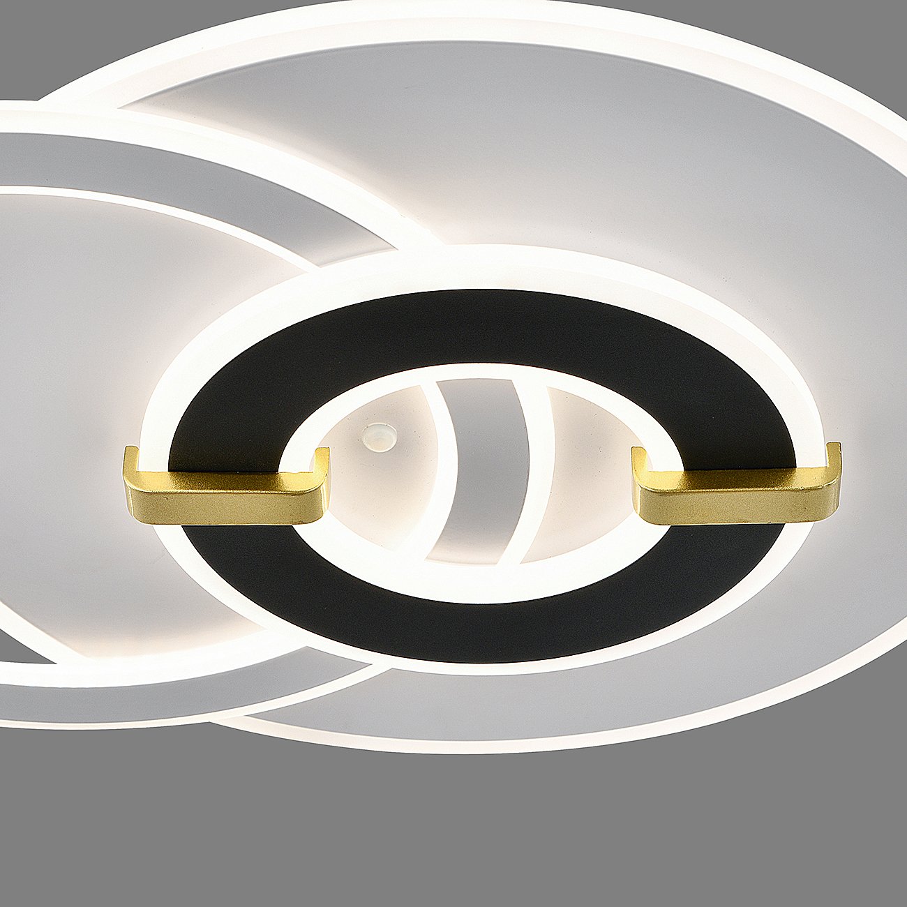 Потолочная люстра Escada Antlia 10269/3LED