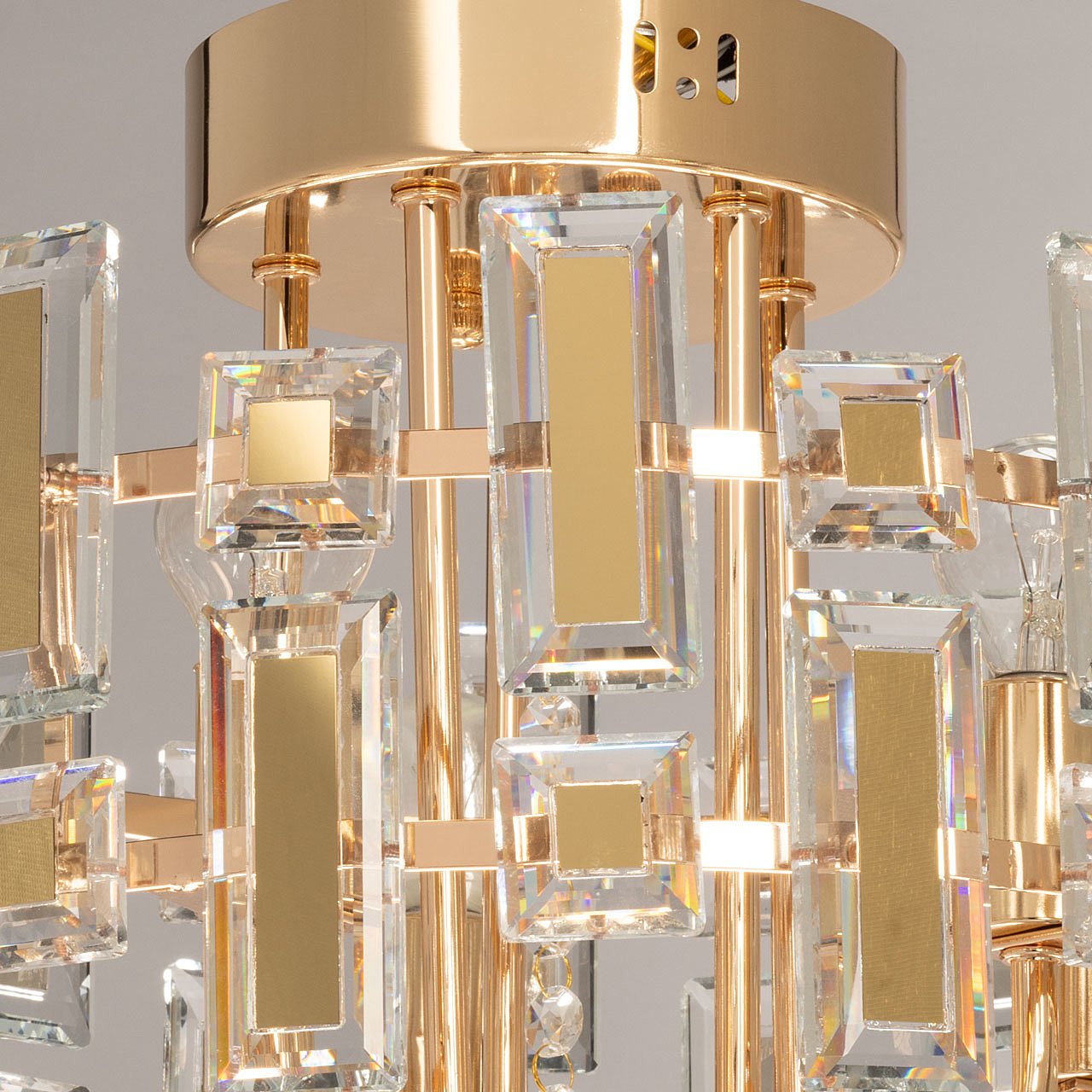 Потолочная люстра De Markt Бриз 230011205