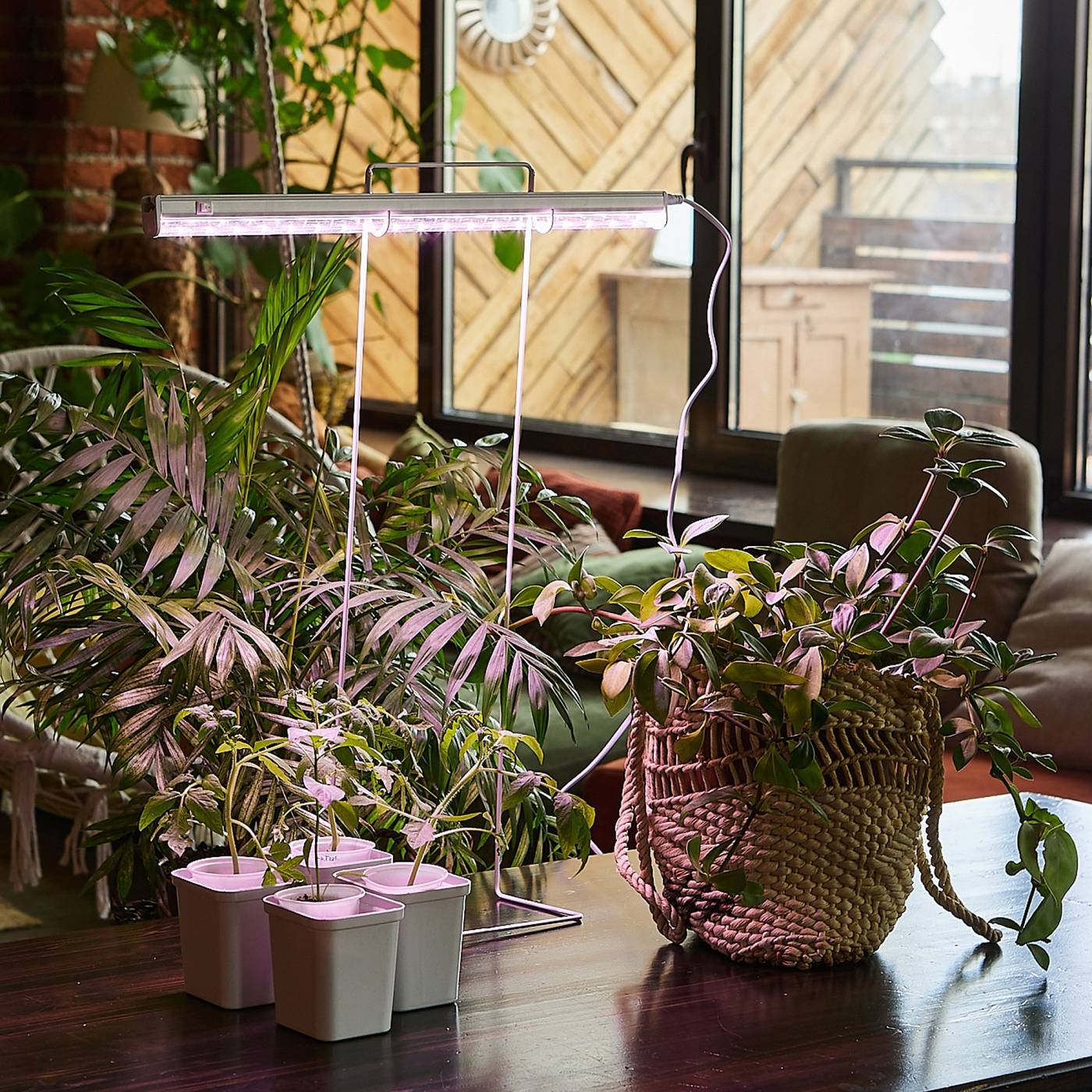 Подставка металлическая для светильника ULI-P, высота 650 мм Uniel UFP-G10A H65 WHITE