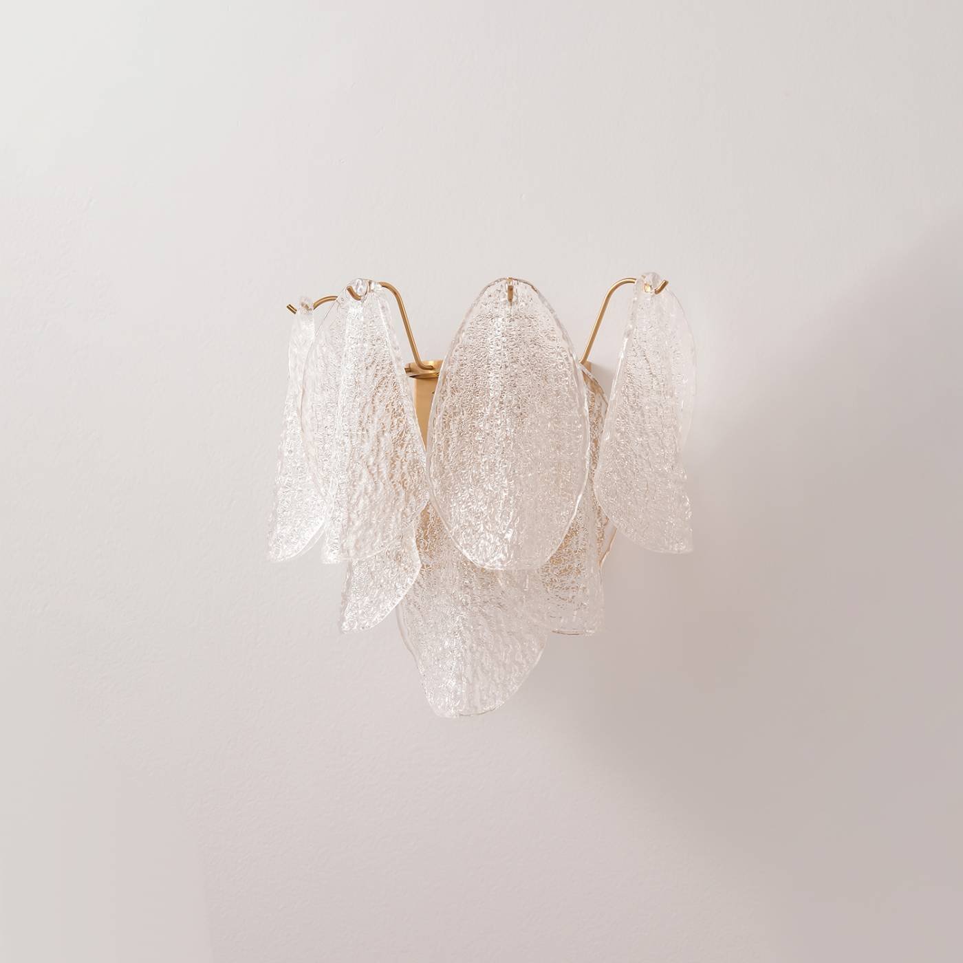 Бра настенное EMILIA Crystal Lux EMILIA AP2 BRASS