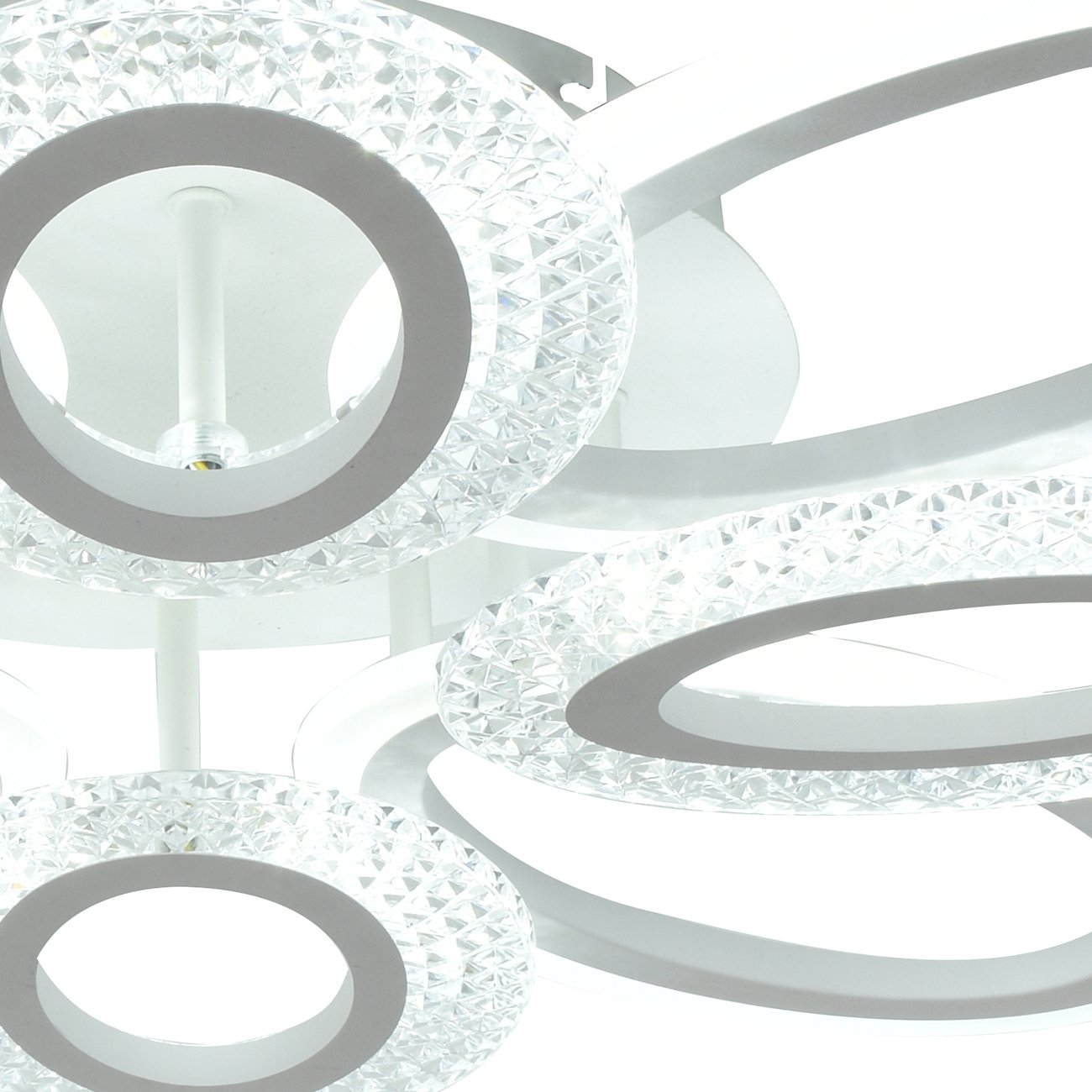 Потолочная люстра Escada 10275/8LED APP