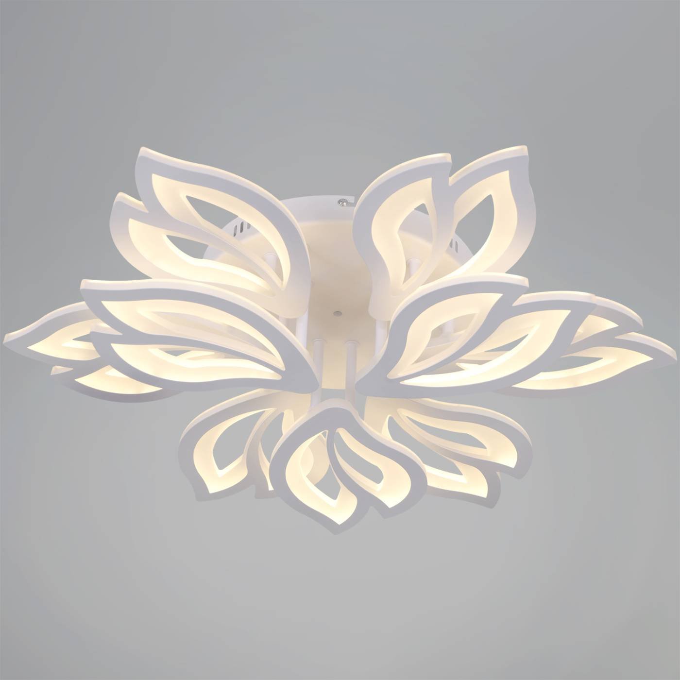 Потолочная люстра Reluce 10150-0.3-6+3 WH