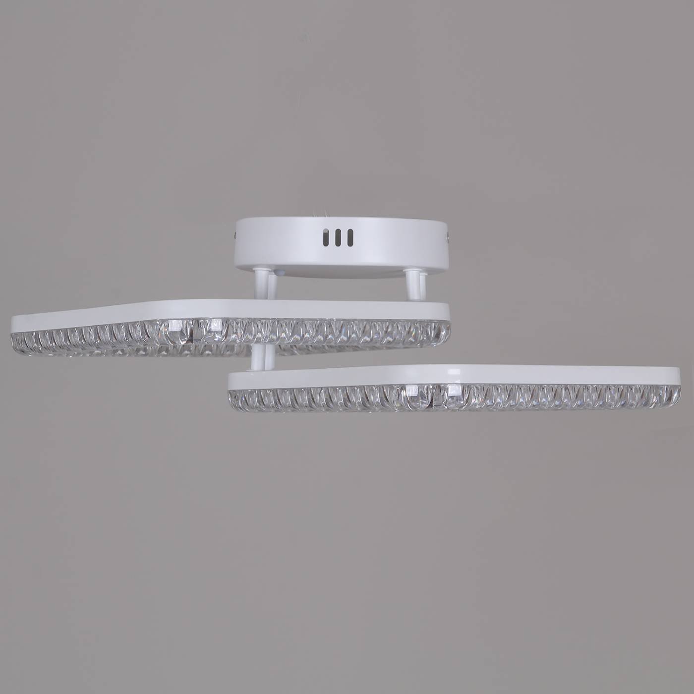 Потолочная люстра Reluce 19848-0.3-02B WH