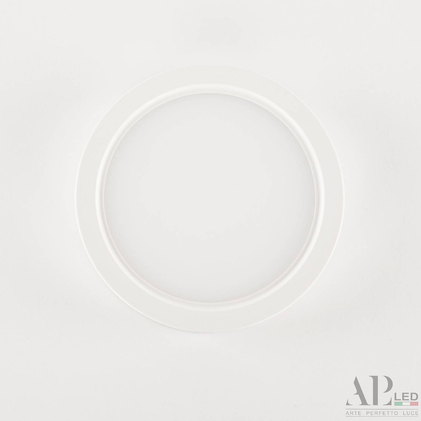 Светильник потолочный APL Led Ingrid 3322.LDY6004M/6W/4K