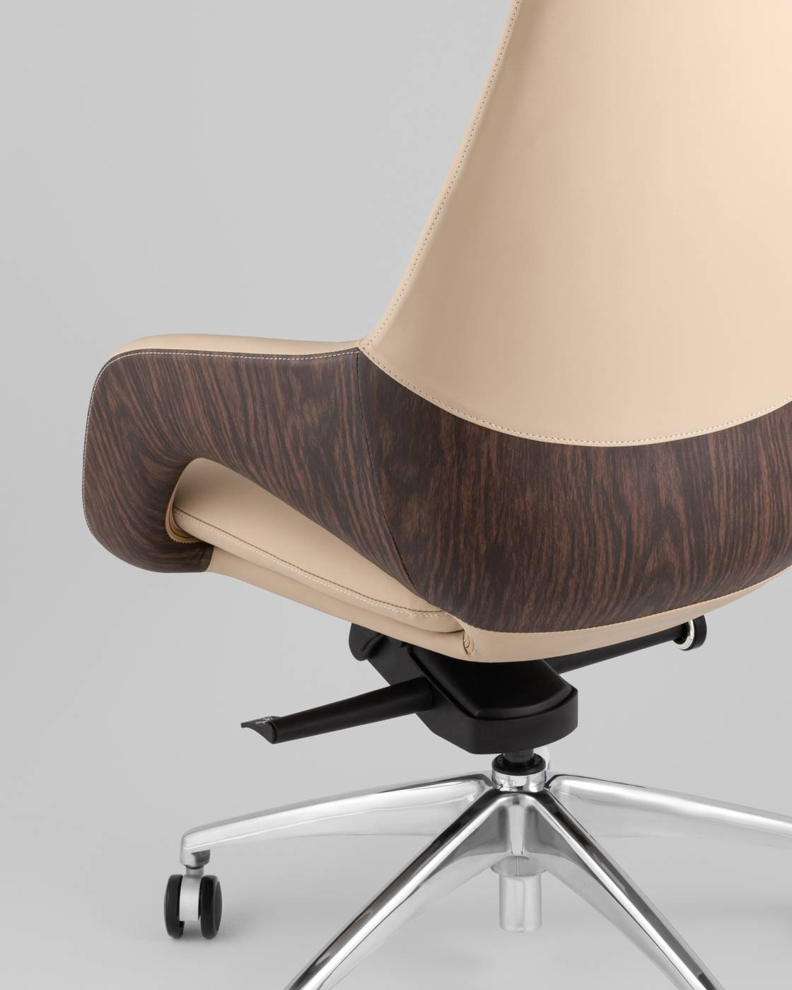 Кресло офисное Stool Group Reign A666-A 2006-11
