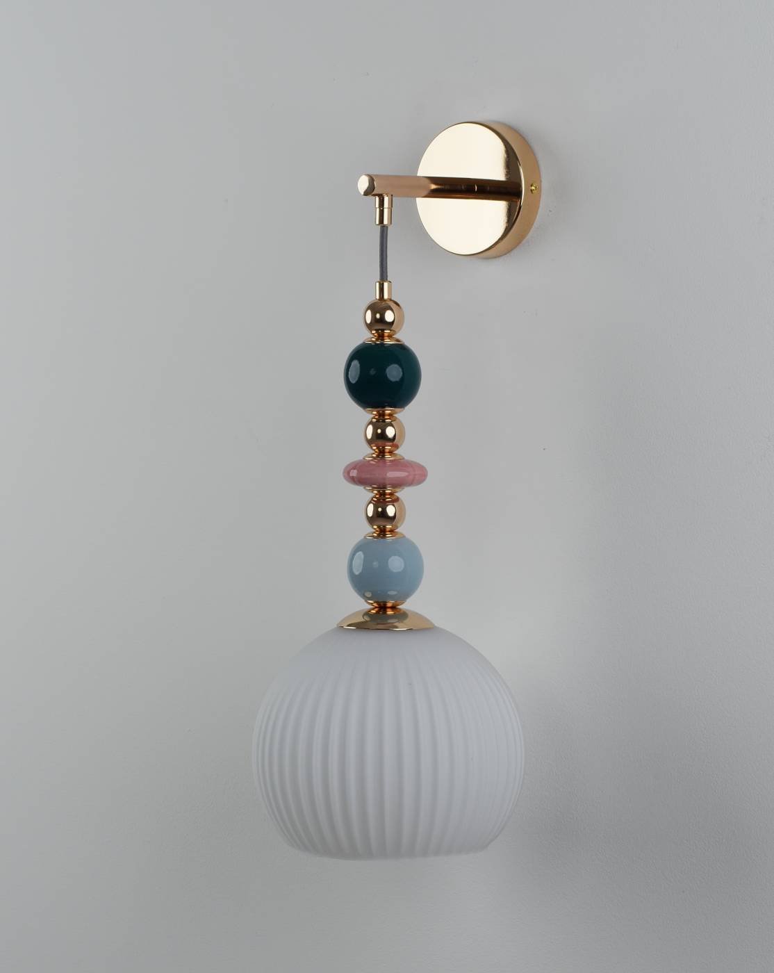 V11171-1W Настенное бра Moderli Charm V11171-1W