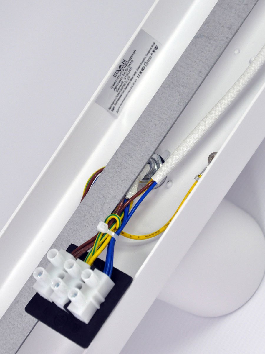 Светильник спот Elvan NLS-2410/3-G10-Wh