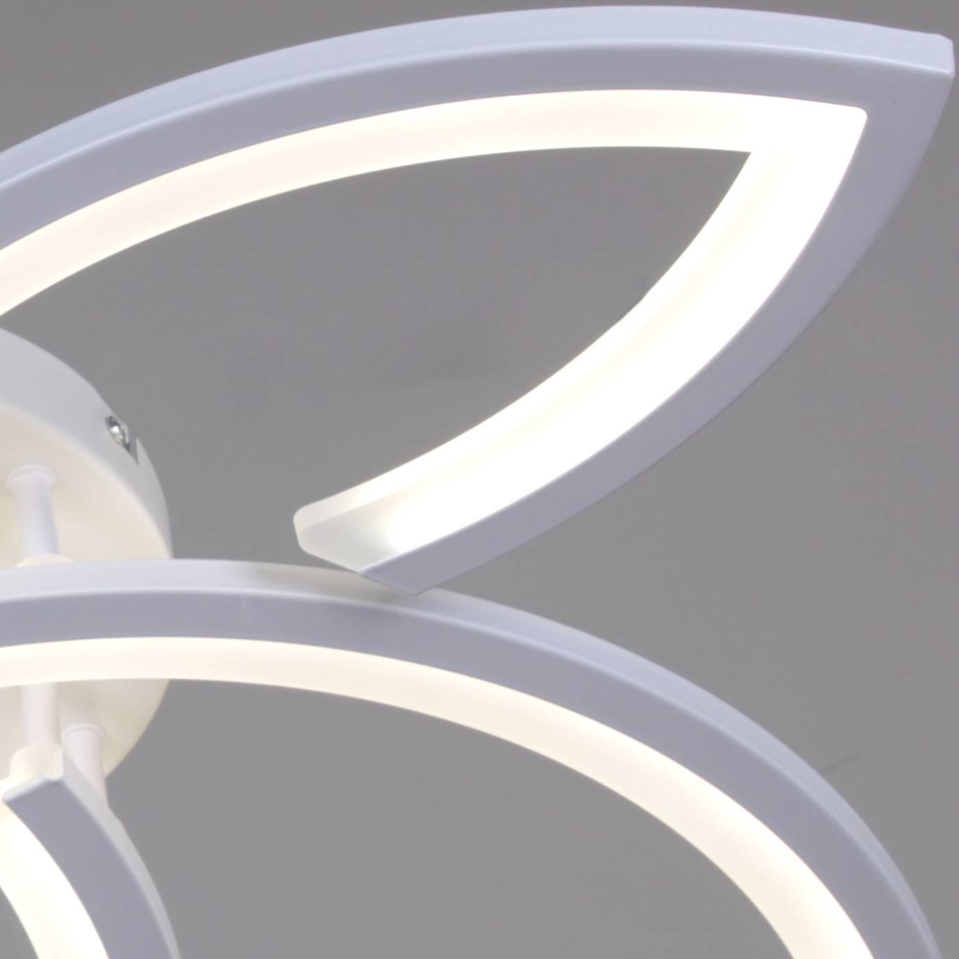 Потолочная люстра Reluce 54090-0.3-05 WH