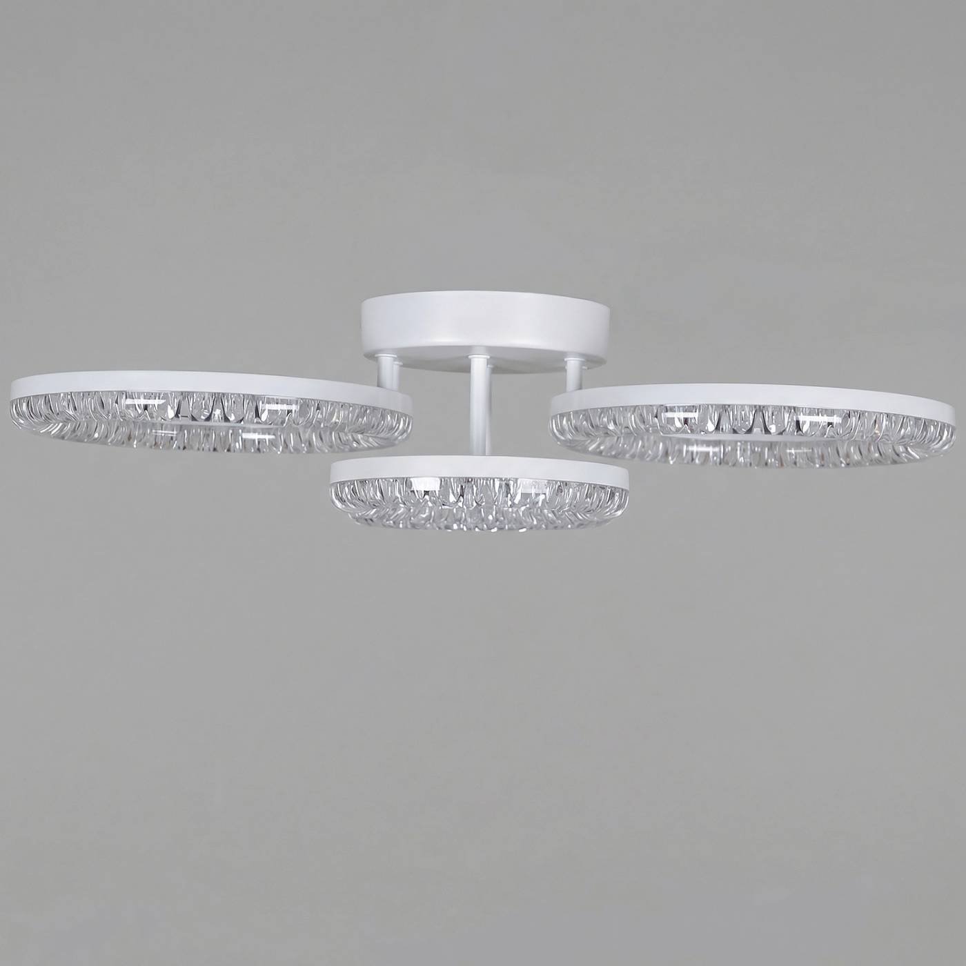 Потолочная люстра Reluce 19847-0.3-04D WH