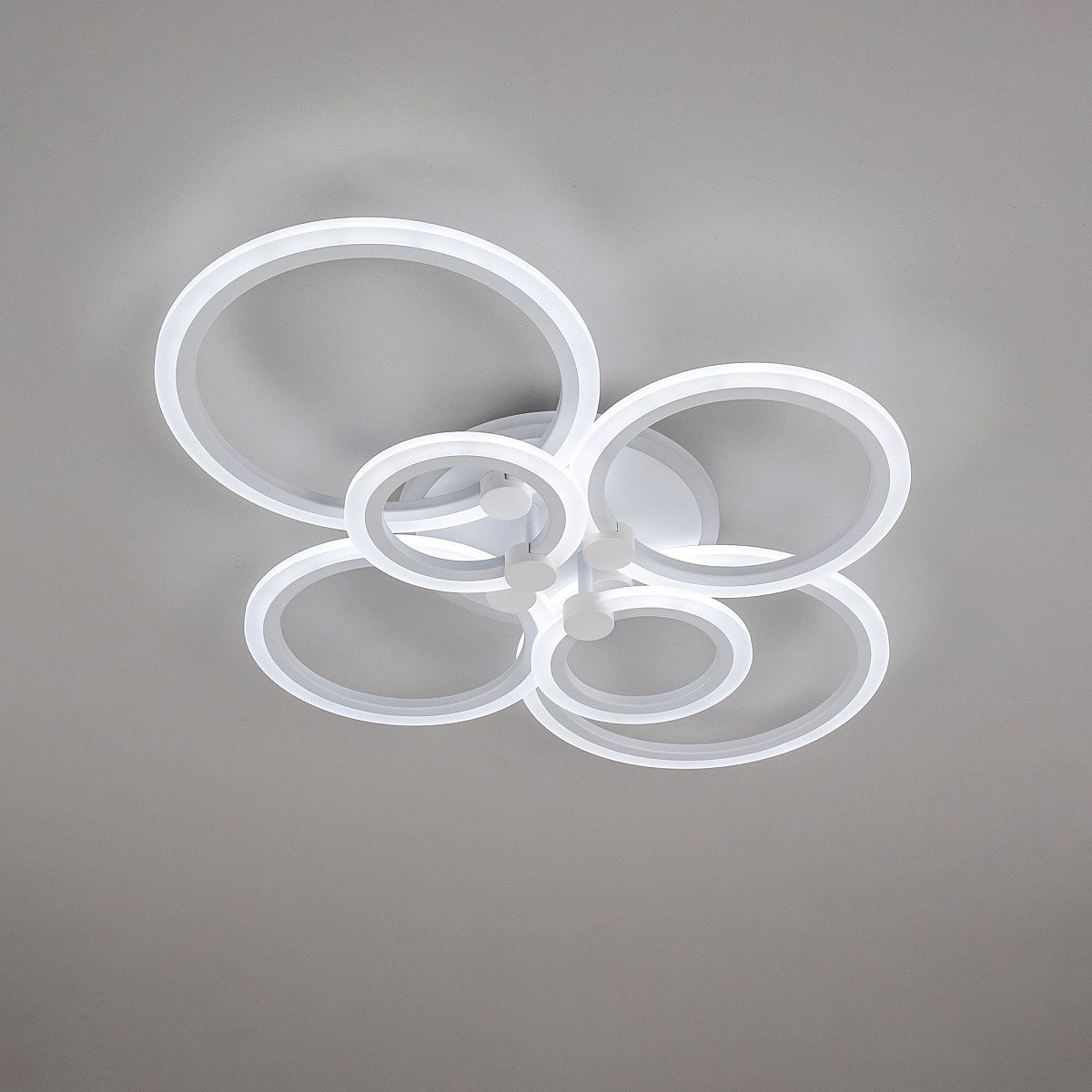 CL237B160E Потолочная люстра Citilux Сента CL237B160E