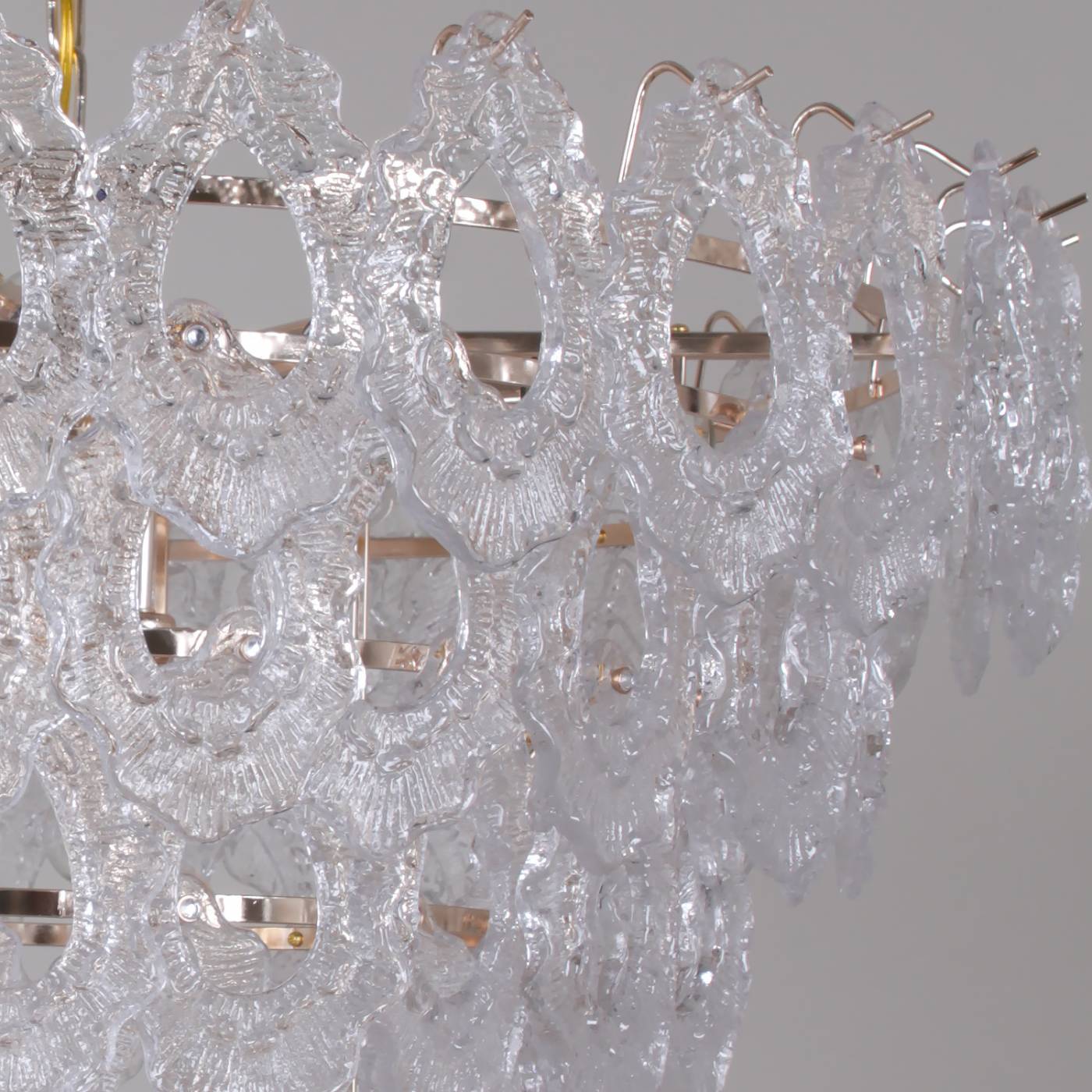 Подвесная люстра Reluce 09502-0.4-600