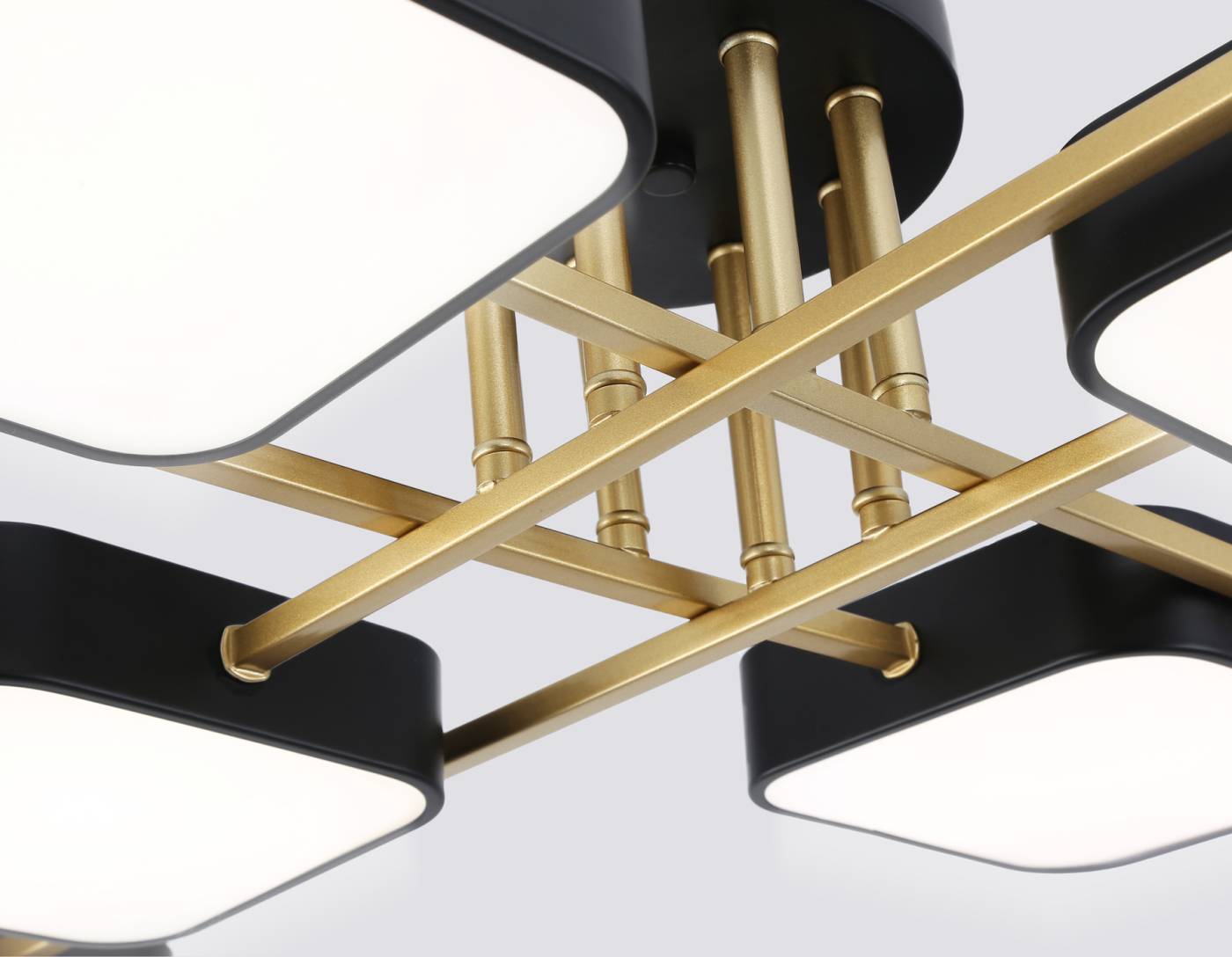 Потолочная люстра Ambrella LineTech FL516348