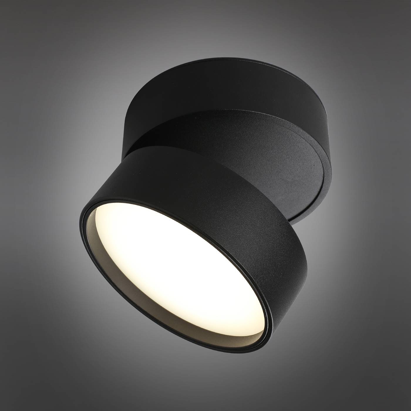 OML-101319-18 Накладной светильник Omnilux Lenno OML-101319-18