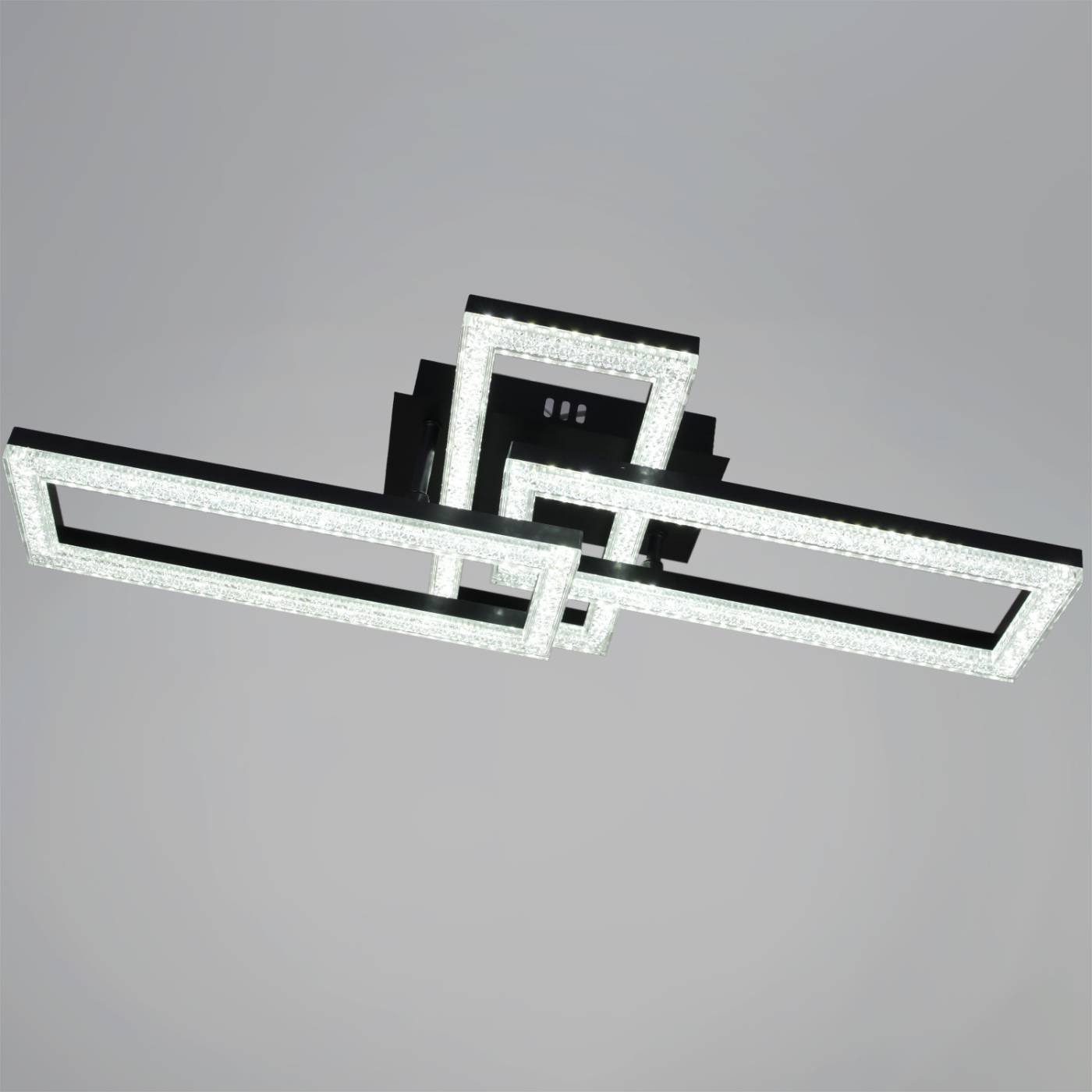 Потолочная люстра Reluce 89560-0.3-03A BK