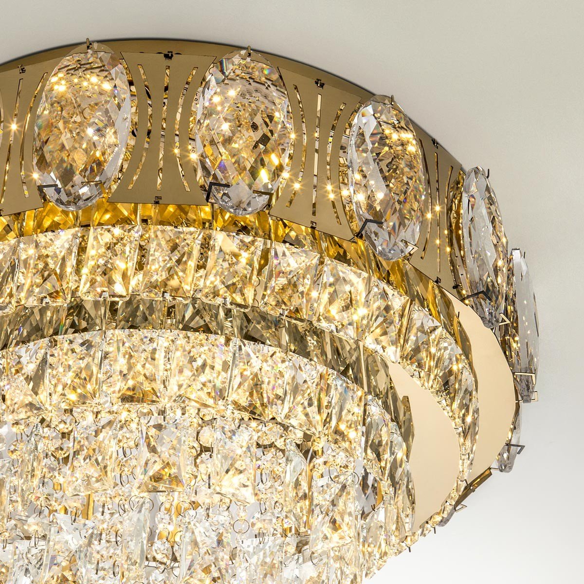 L9438-500 GD с УД Потолочная люстра L LED4U L9438-500 GD с УД