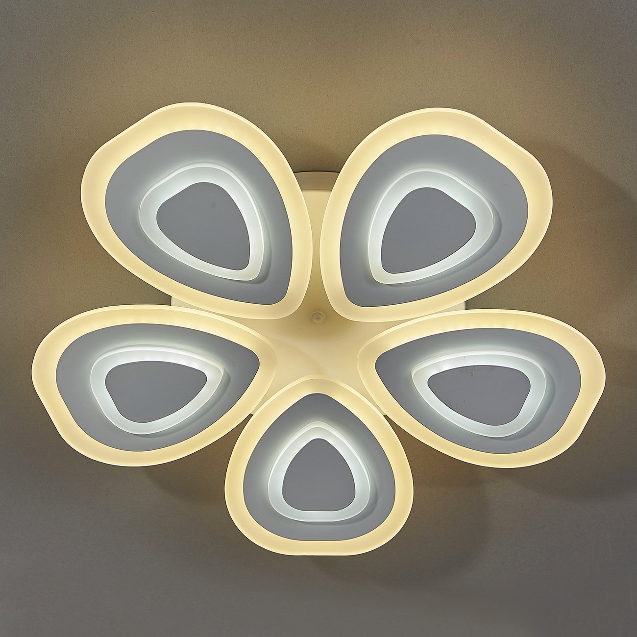 Потолочная люстра Escada Ornament 10223/5LED
