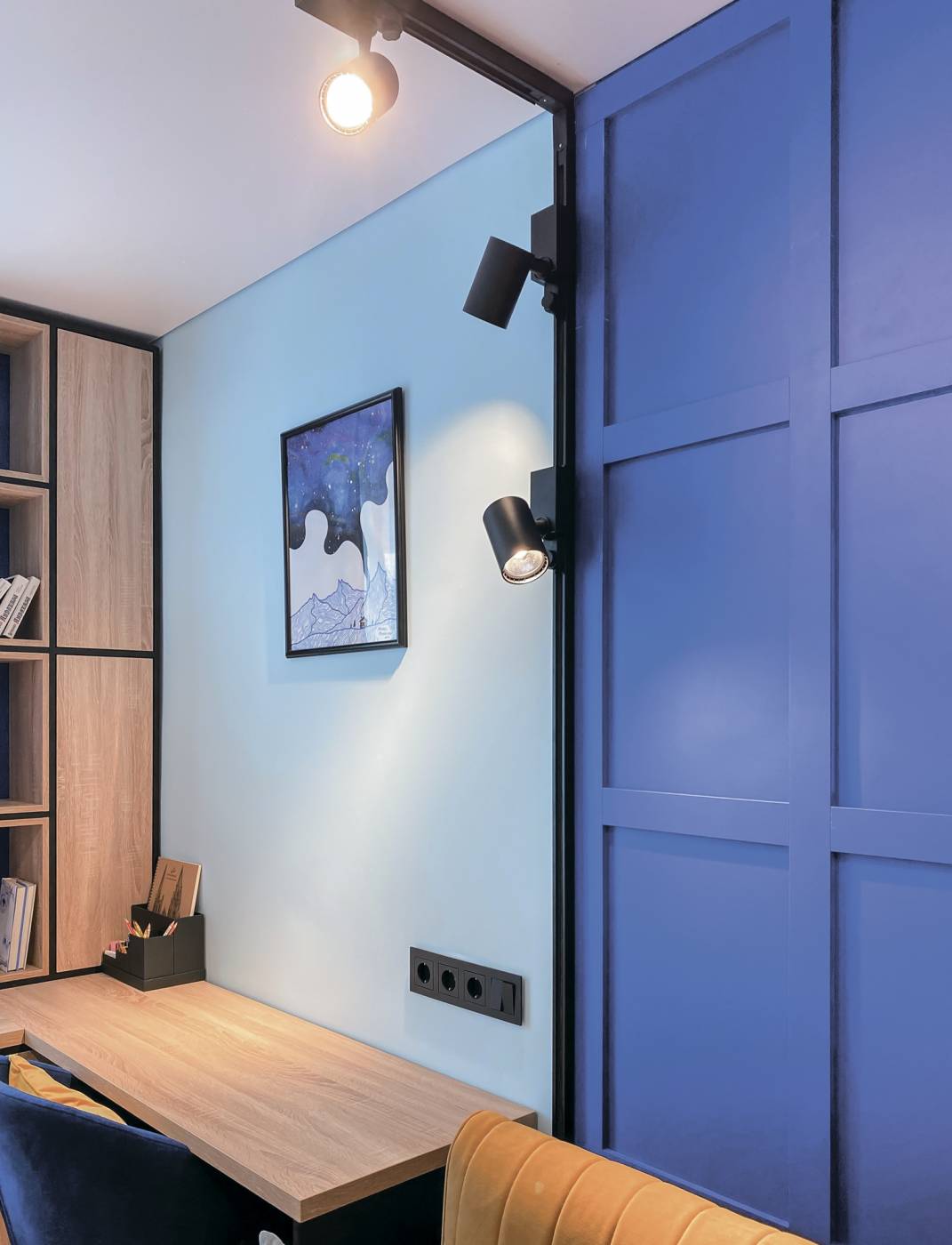 TR029-3-10W3K-B Трековый светильник Maytoni Vuoro Trinity TR029-3-10W3K-B