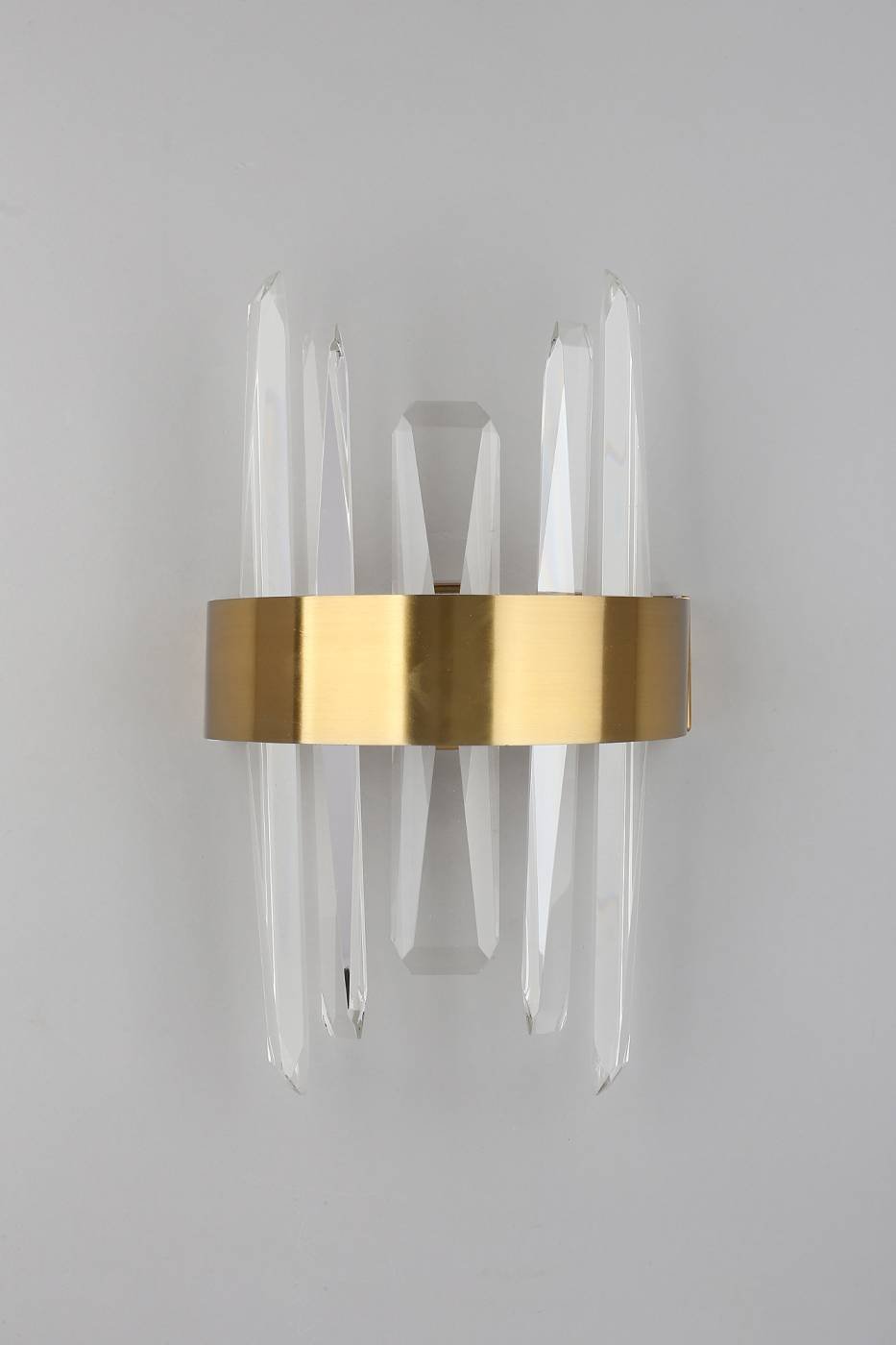 Настенное бра Aployt Leon APL.028.01.25