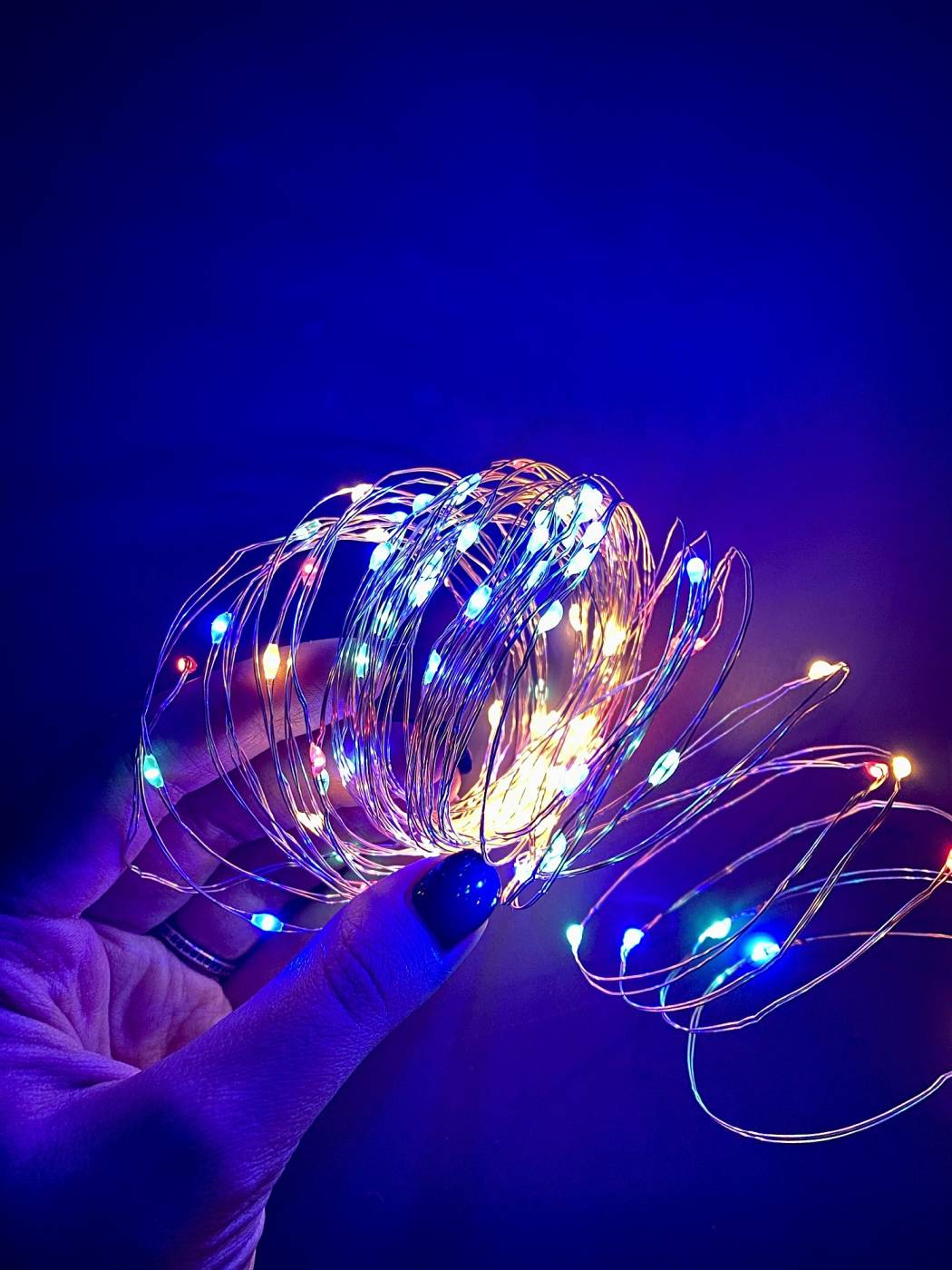 Гирлянда Uniel ULD-S1000-100/SCB/3AA MULTI IP20 DEW