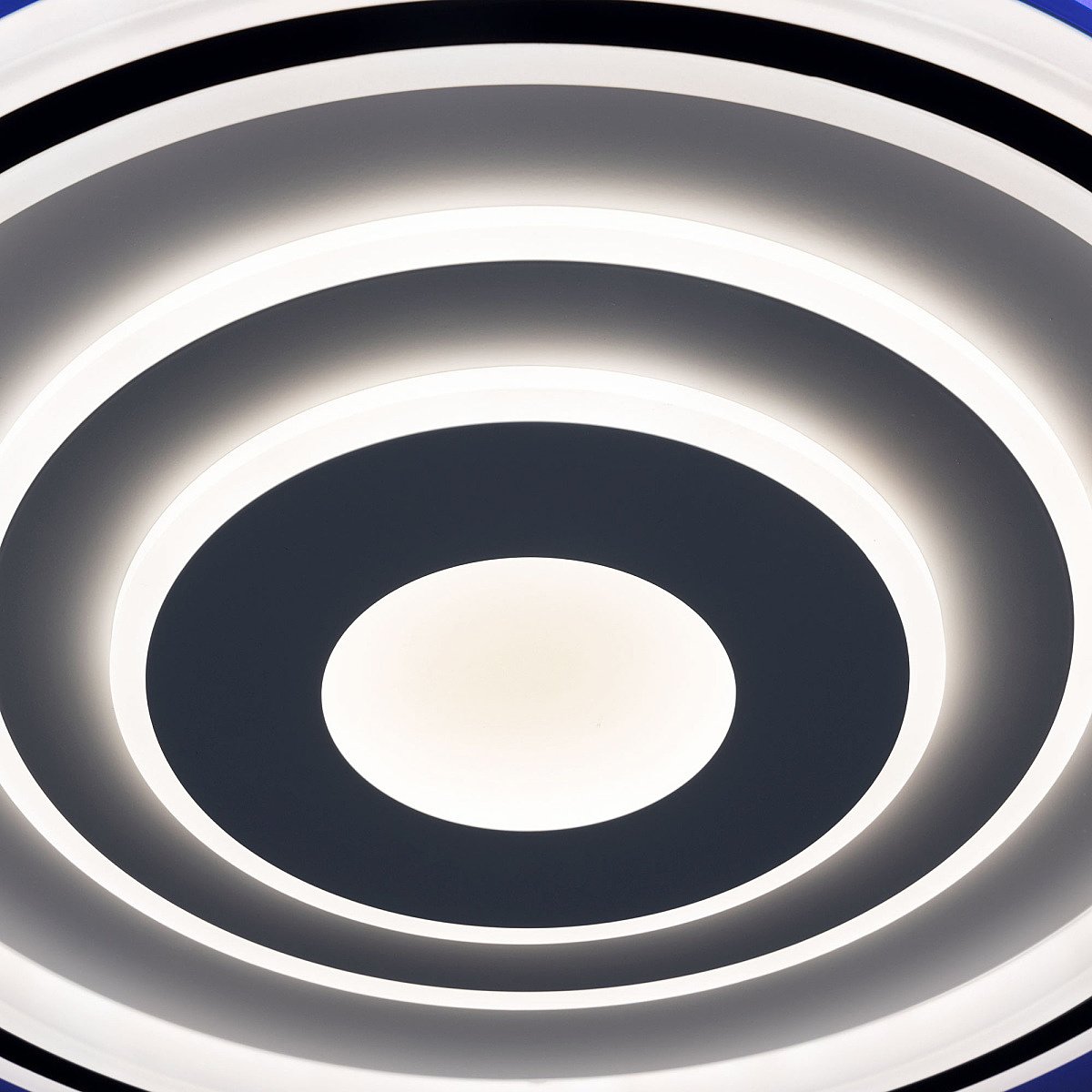 CL739190E Потолочная люстра Citilux Квест CL739190E