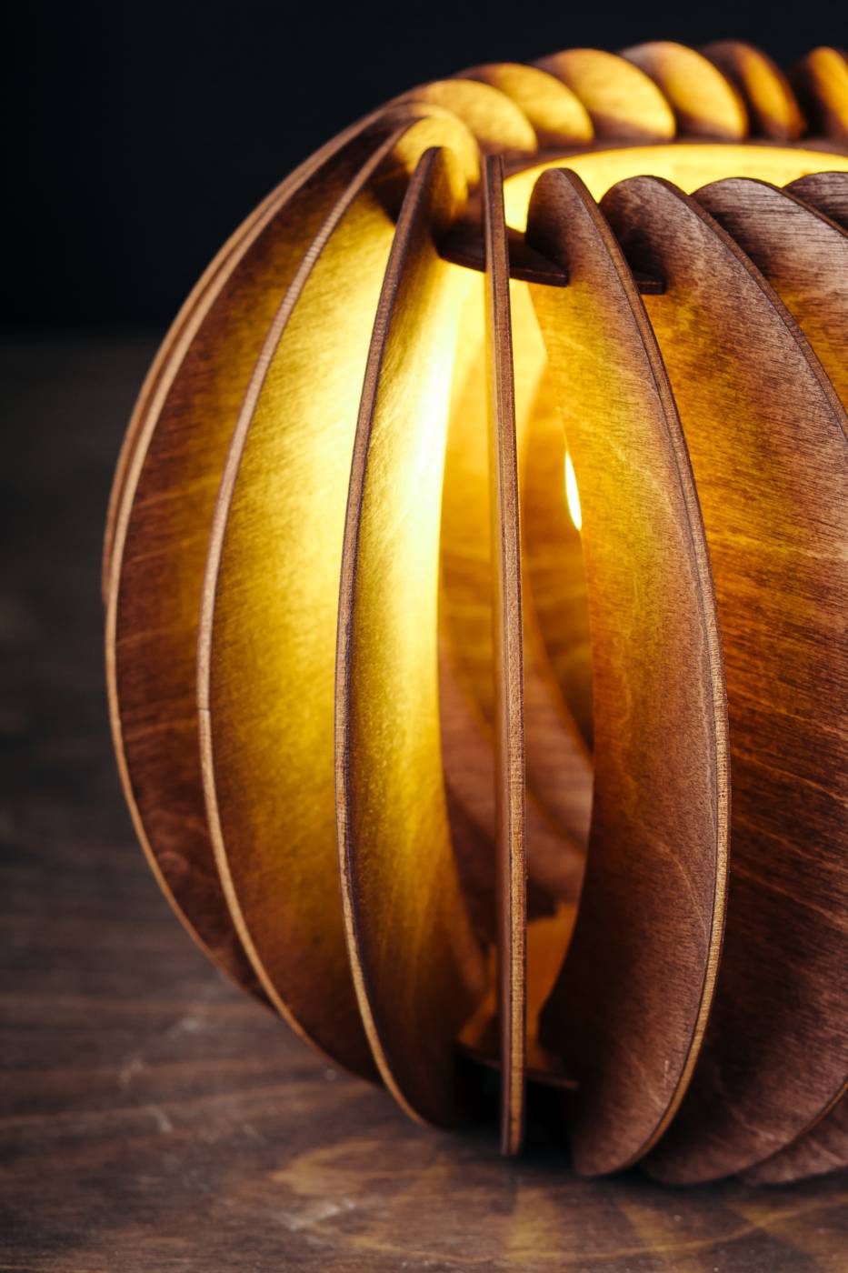 Настольная лампа Woodshire Сфера 2530pl