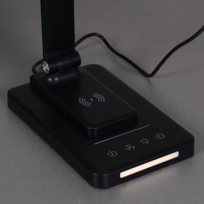 Офисная настольная лампа 05501-0.7-01 BK