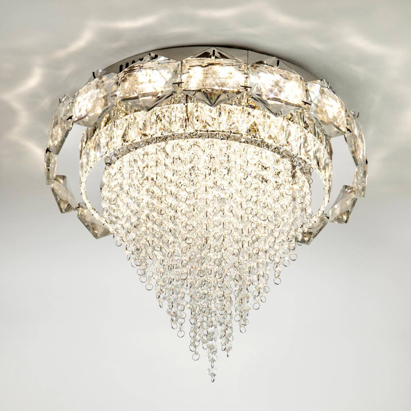 L9428-500 с функцией УД Потолочная люстра L LED4U L9428-500 с функцией УД