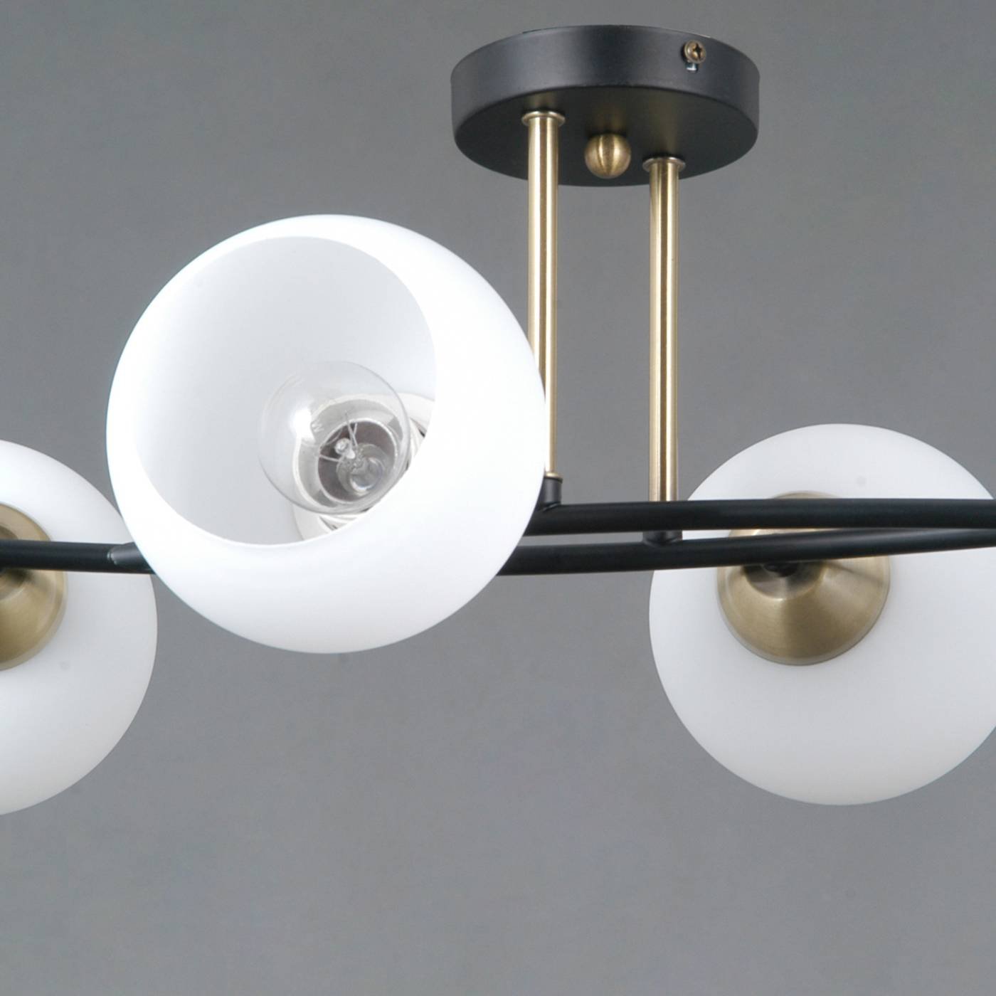 Потолочная люстра ILLUMICO IL0798-4CSQ-25 BK AB TRENTO